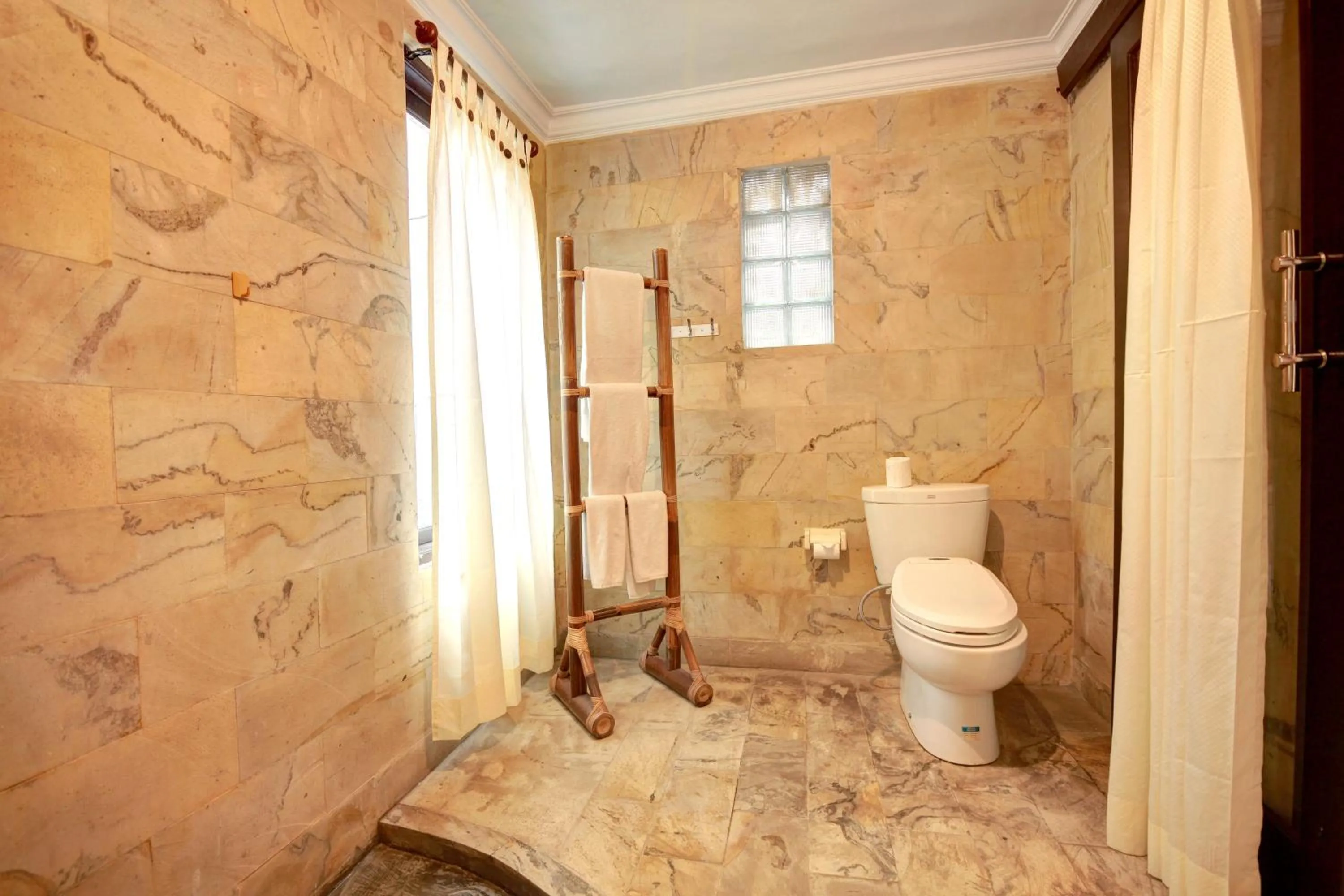 Bathroom in Bali Dream Resort Ubud