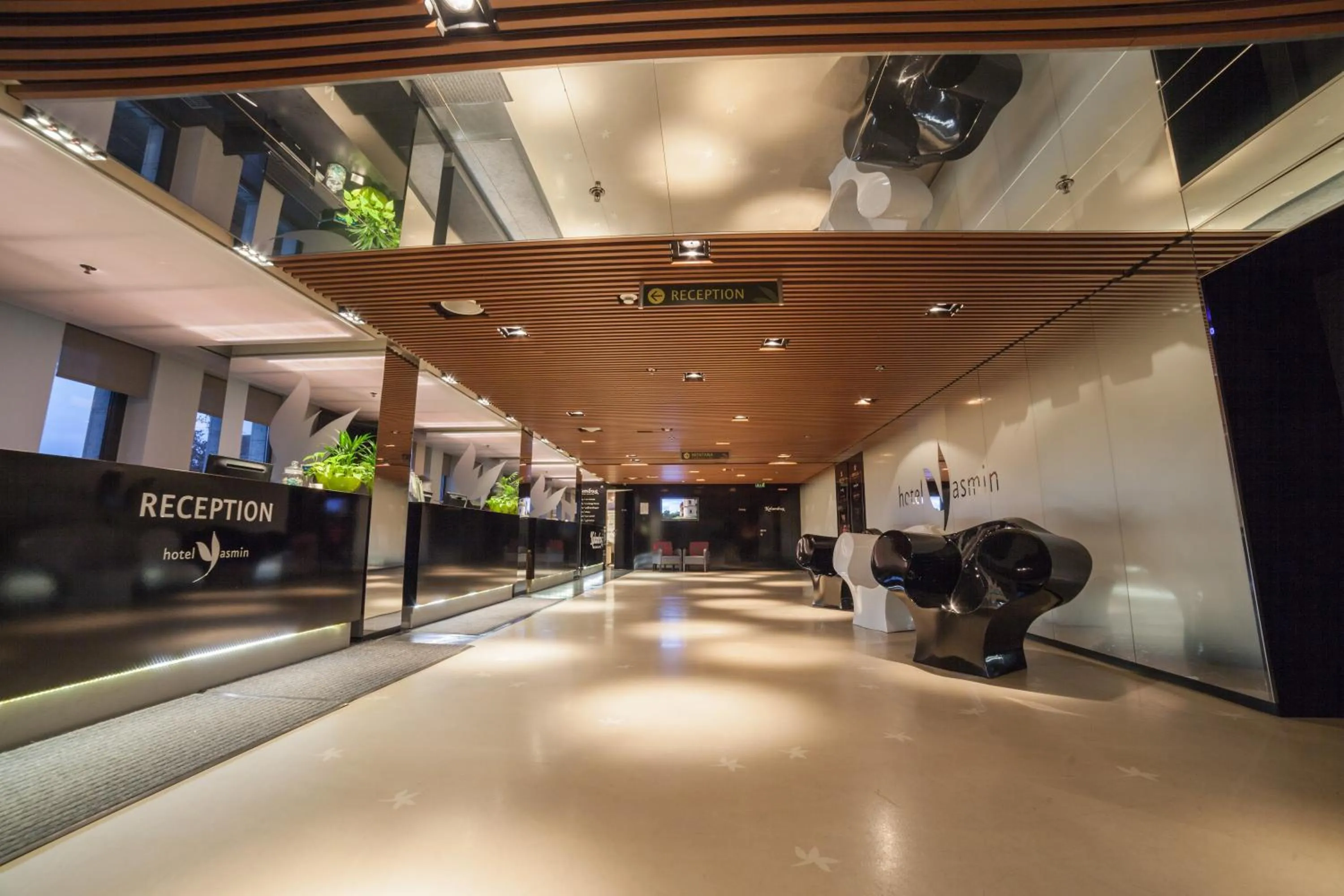 Lobby or reception in Hotel Yasmin Košice