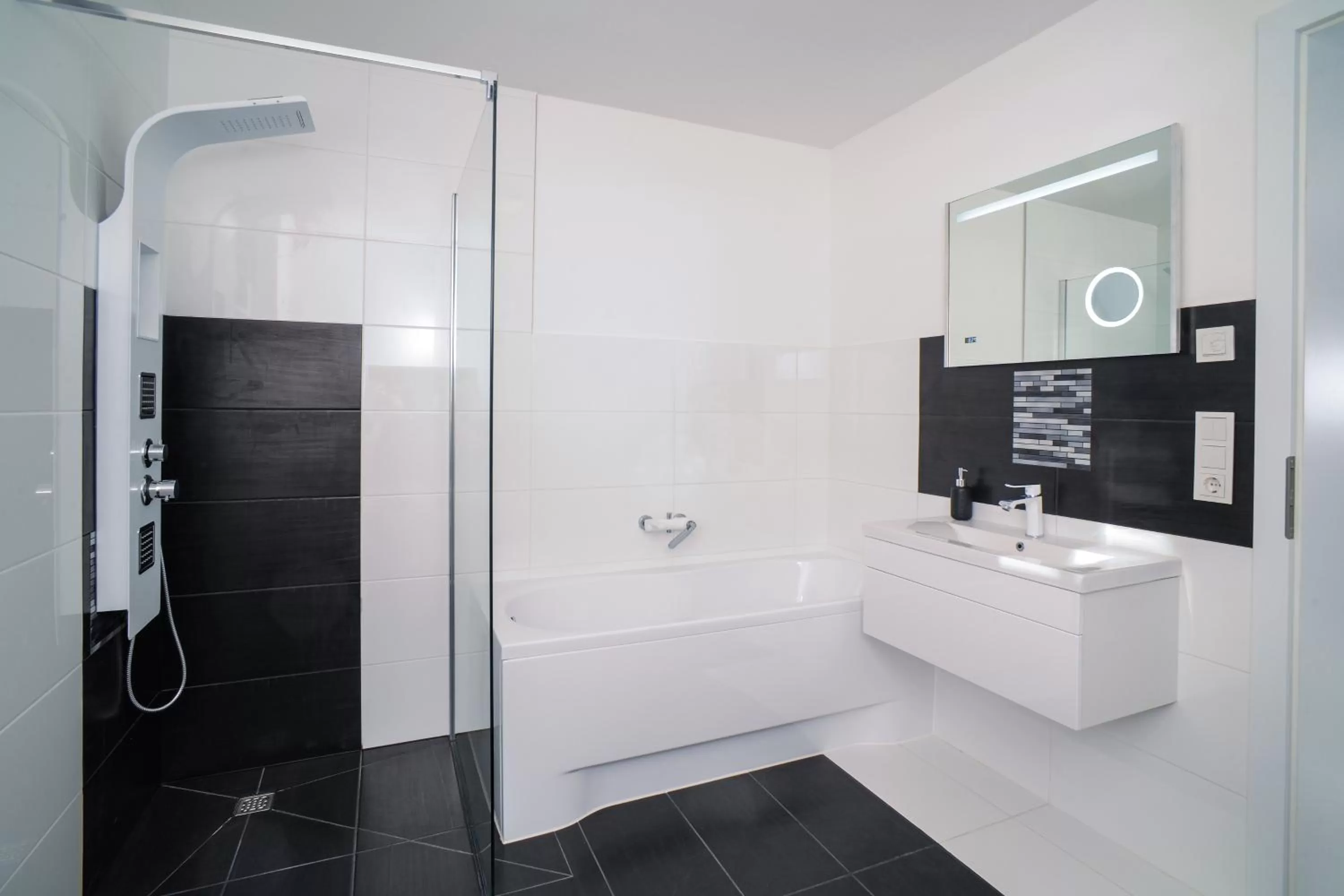 Bathroom in Designapartments Sweet Home - Sennhütte 11