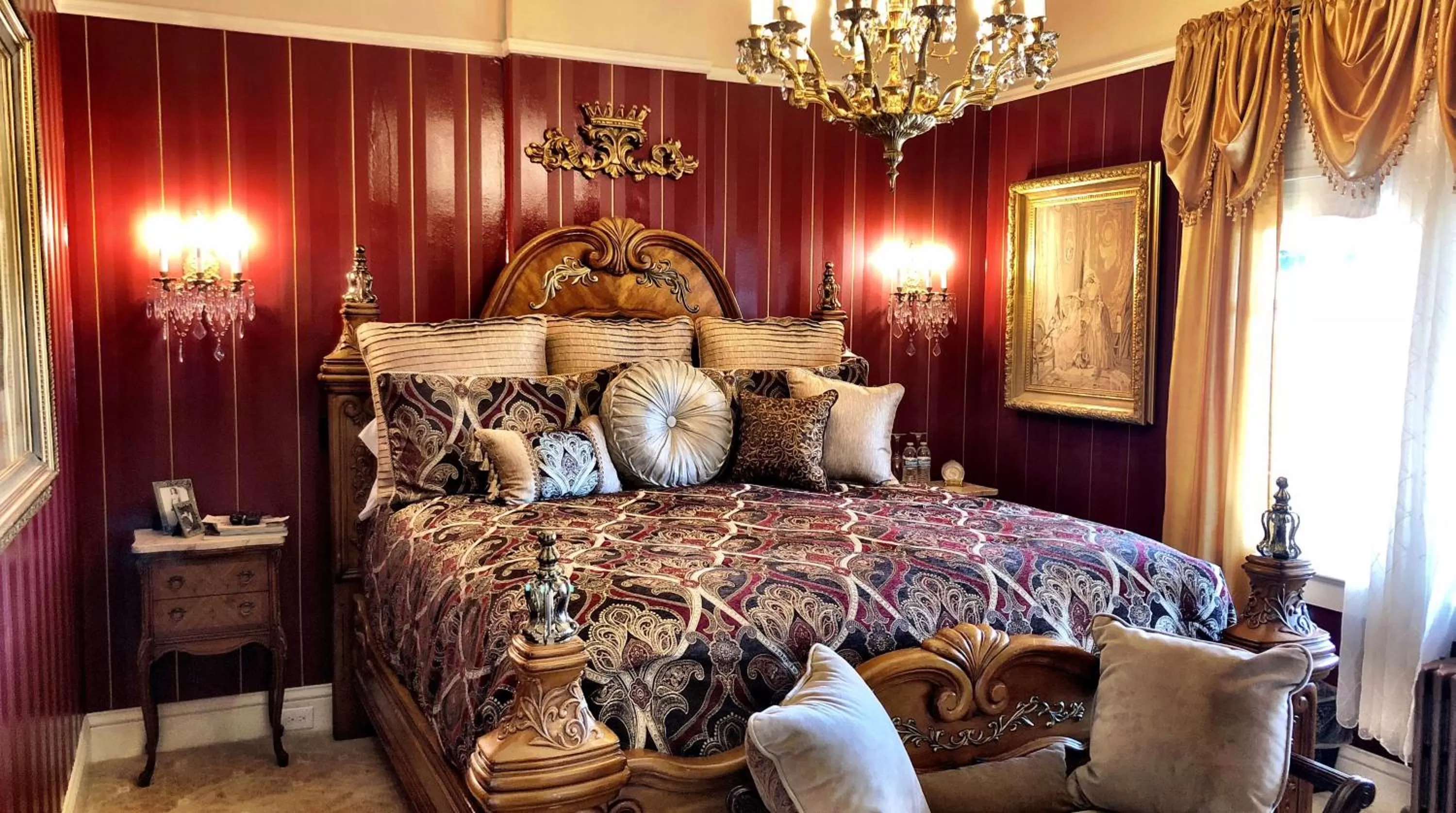 Bed in The Inn on Knowles Hill Bed & Breakfast Hotel