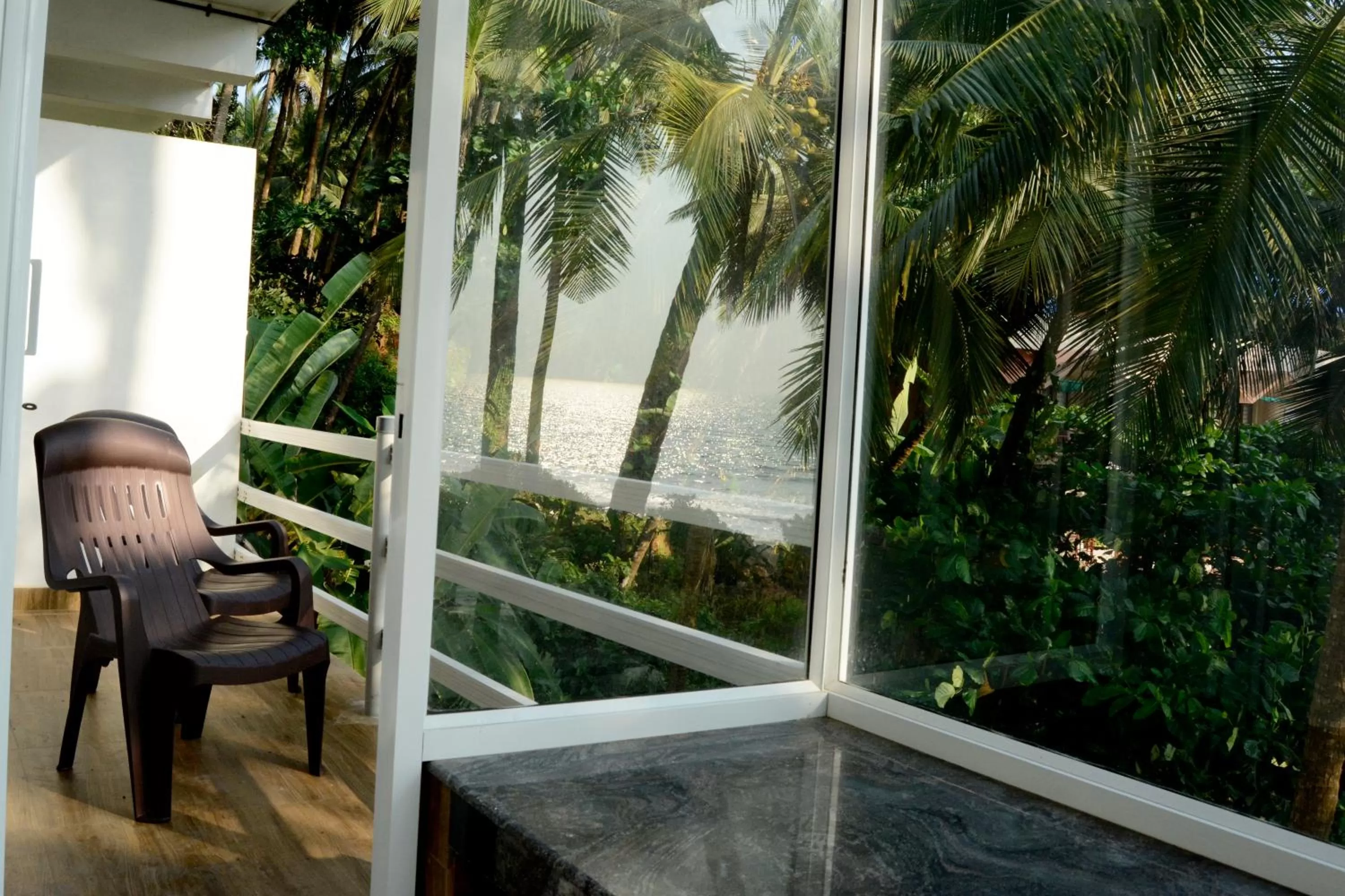 Balcony/Terrace in White Shell Beach House