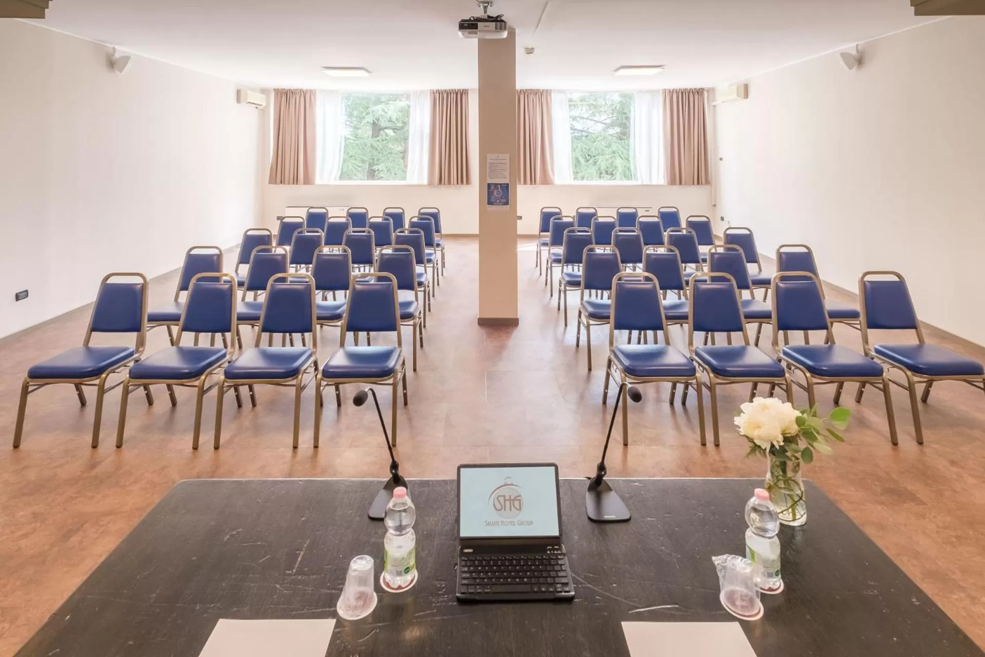 Meeting/conference room in SHG Hotel Bologna