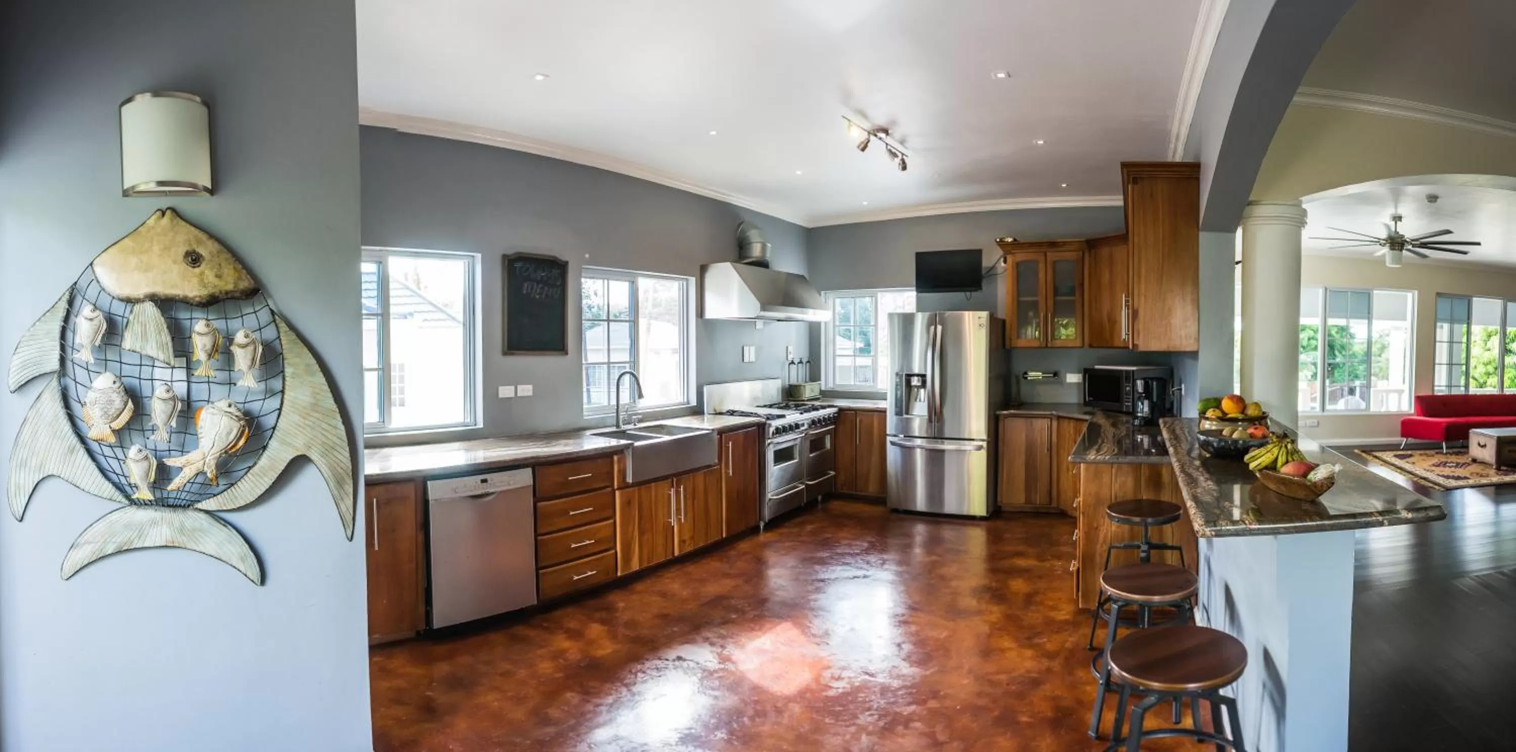 Kitchen or kitchenette in Blue Paloma Bed & Breakfast