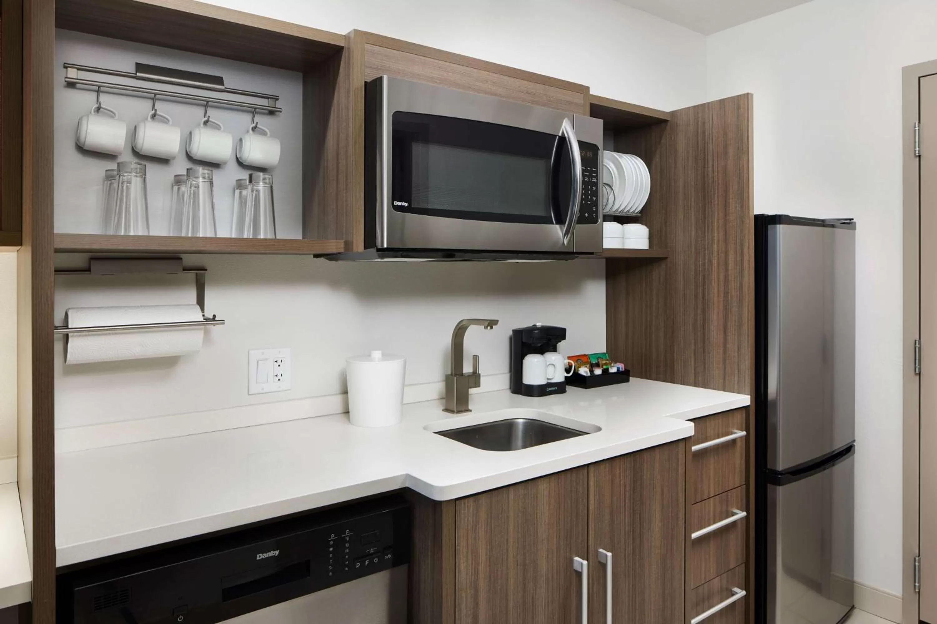 Kitchen or kitchenette in Home2 Suites By Hilton Stuart