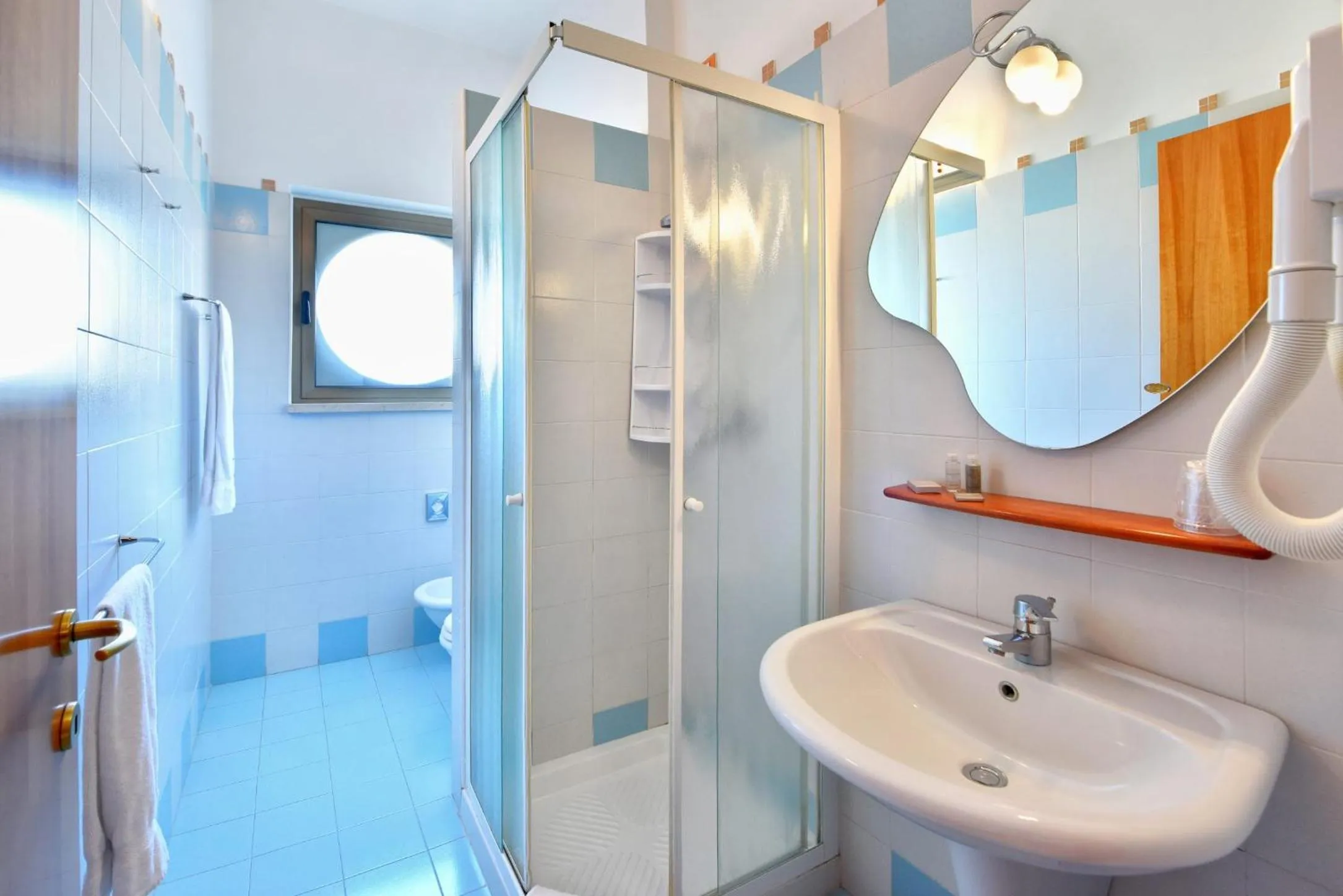 Shower in Hotel d'Altavilla