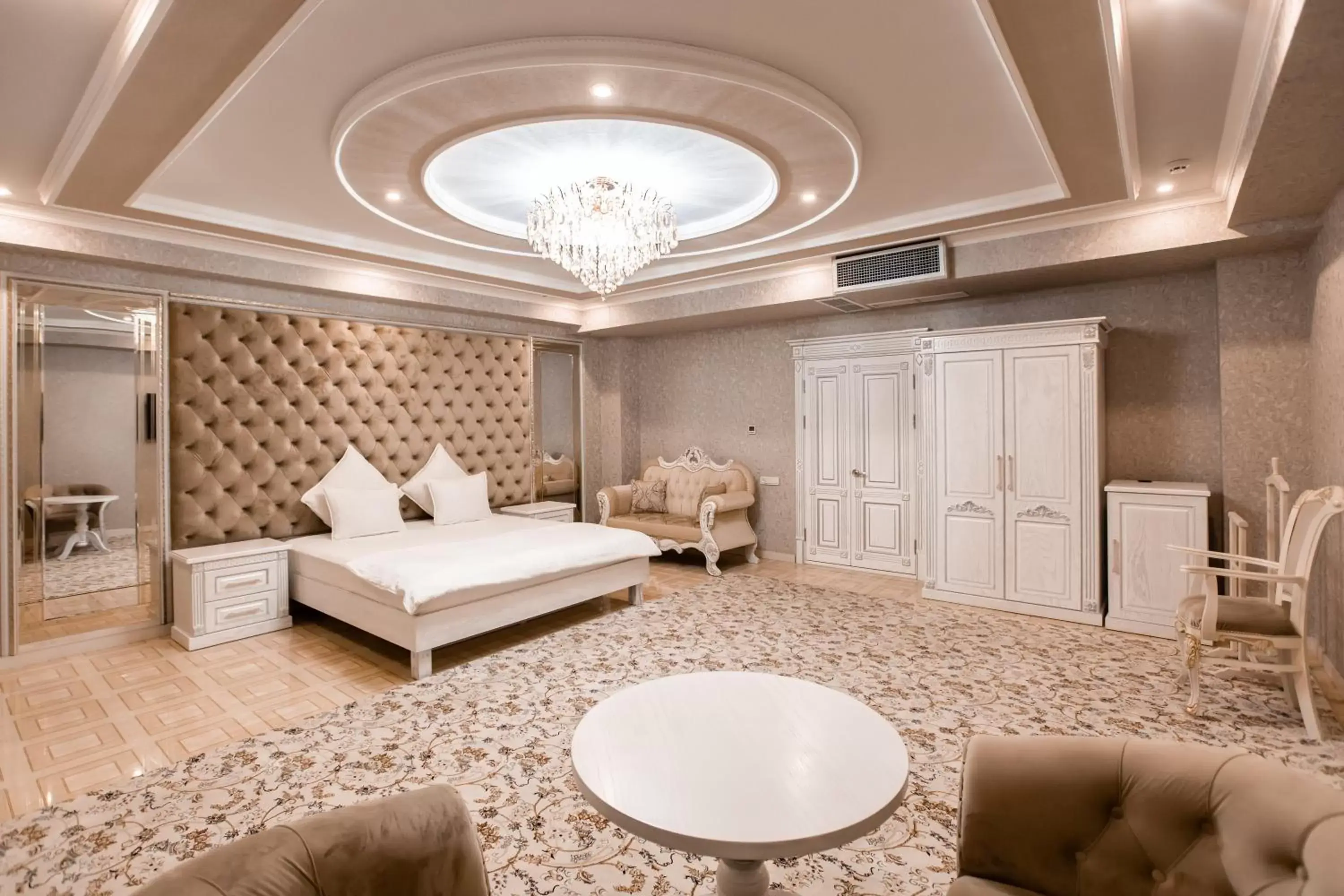 Deluxe Apartment in OydinPlaza Hotel Deluxe Apartment in OydinPlaza Hotel