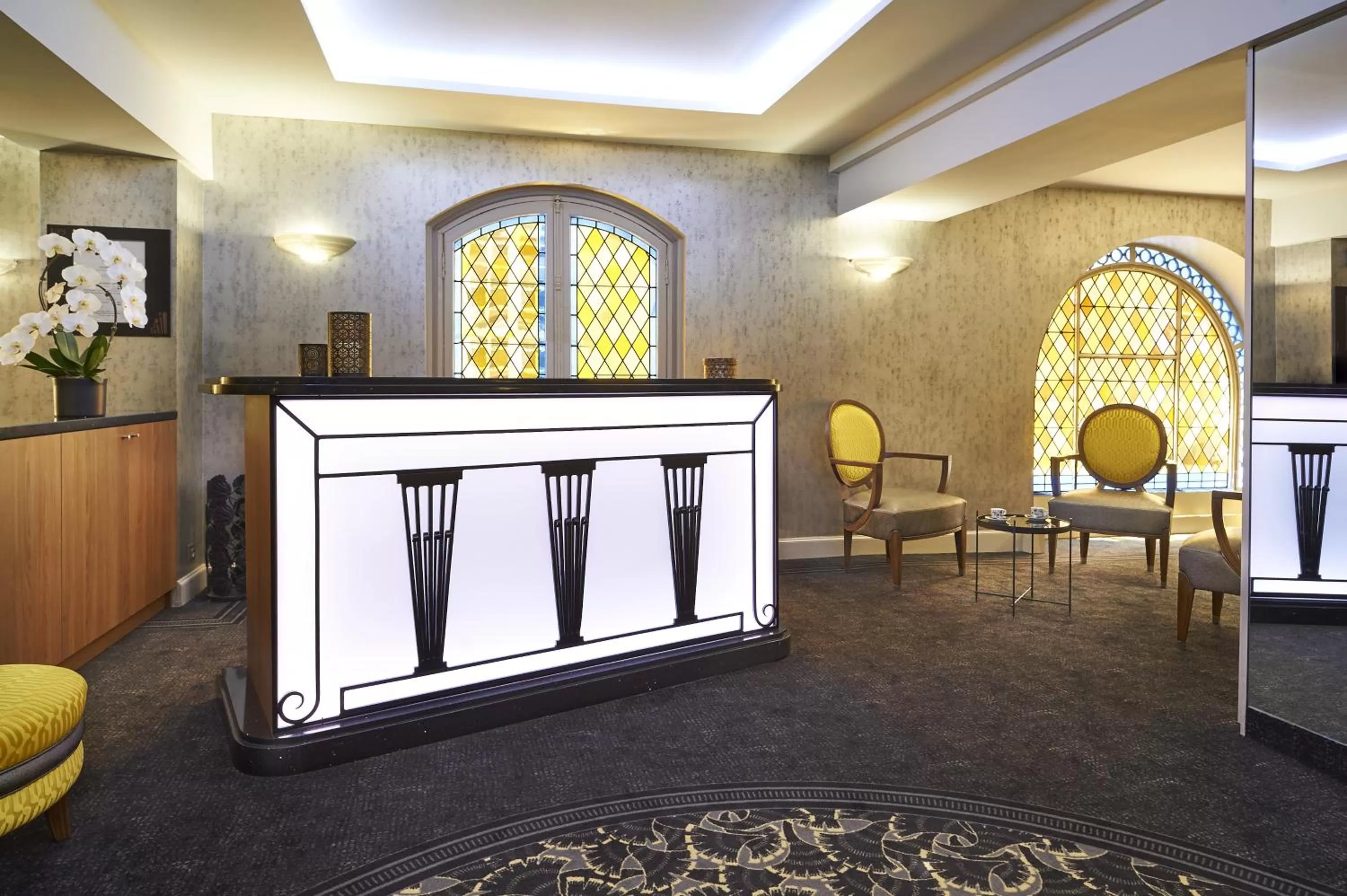 Nightclub / DJ in Best Western Premier HBEO Bordeaux Centre