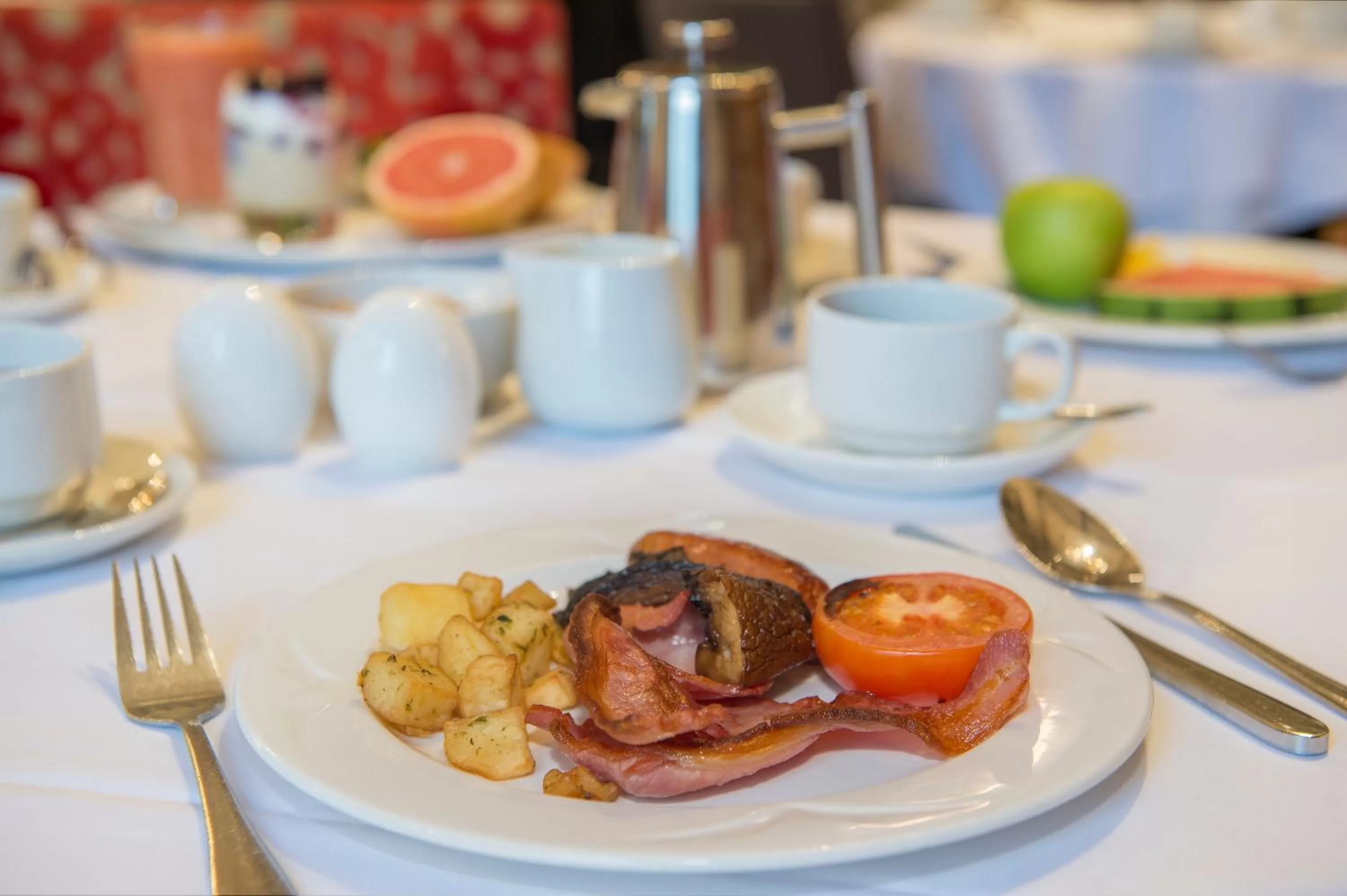 Breakfast in Crowne Plaza - Sheffield by IHG