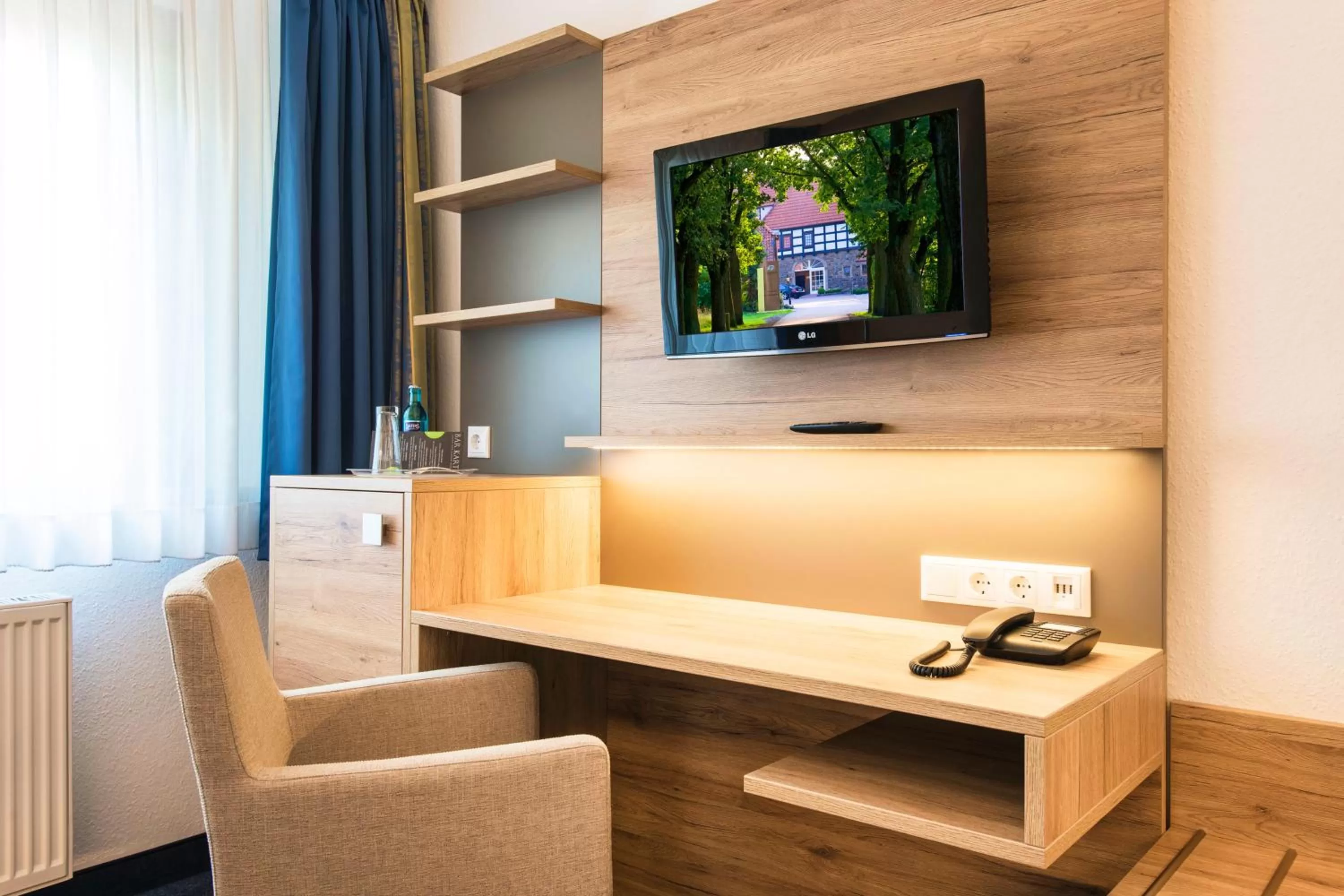 TV and multimedia in IDINGSHOF Hotel & Restaurant