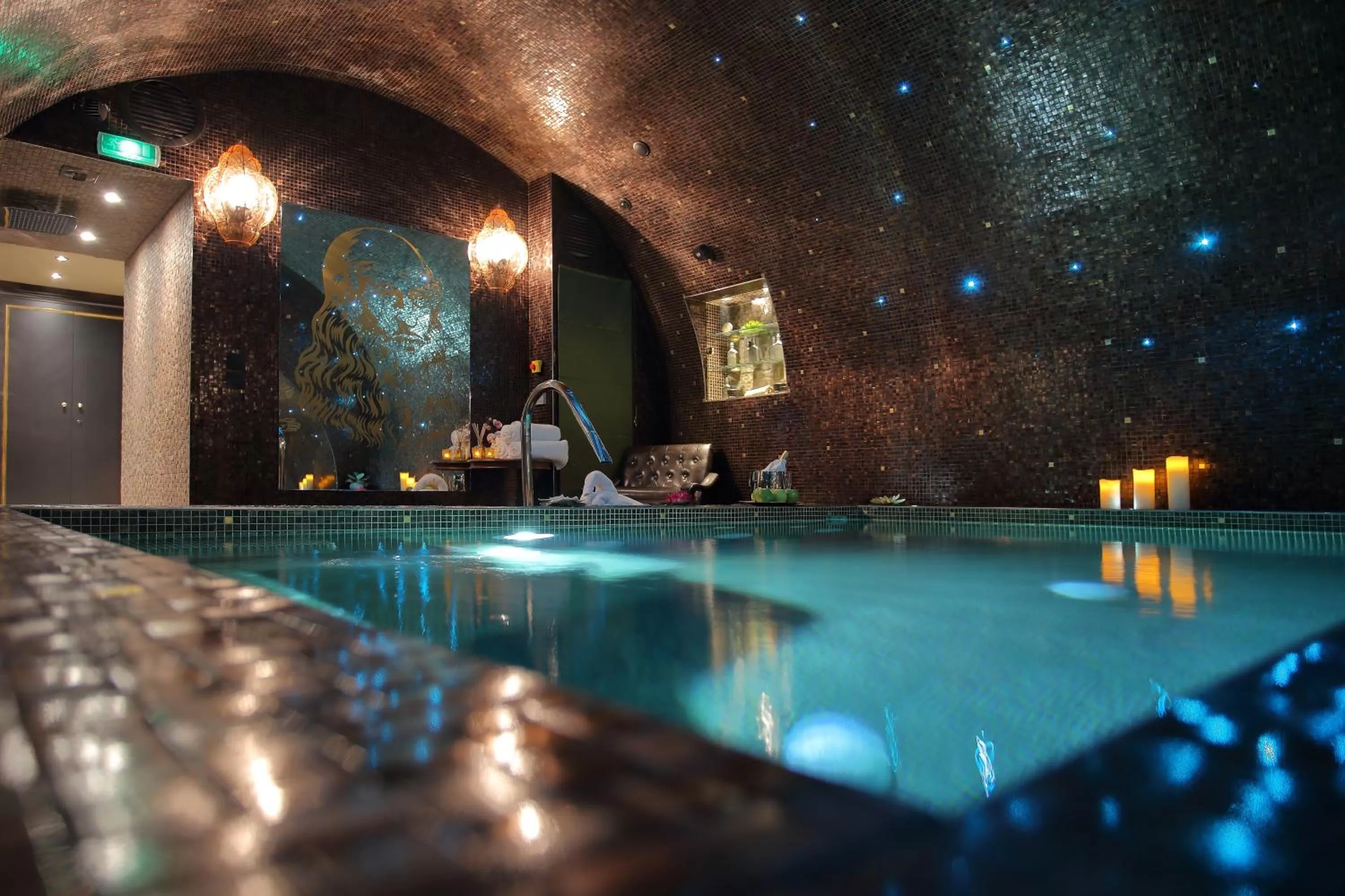 Spa and wellness centre/facilities in Hôtel Da Vinci & Spa