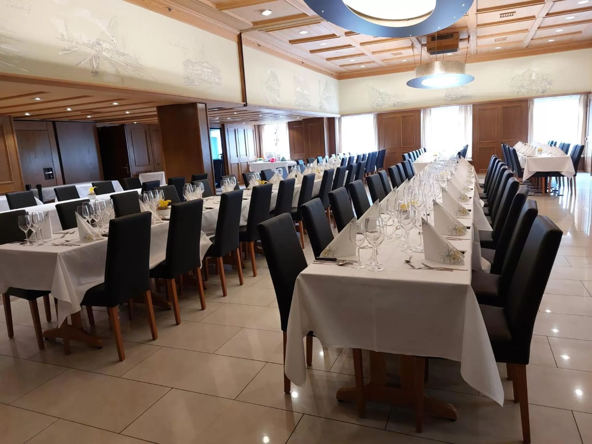 Business facilities in Hotel Post