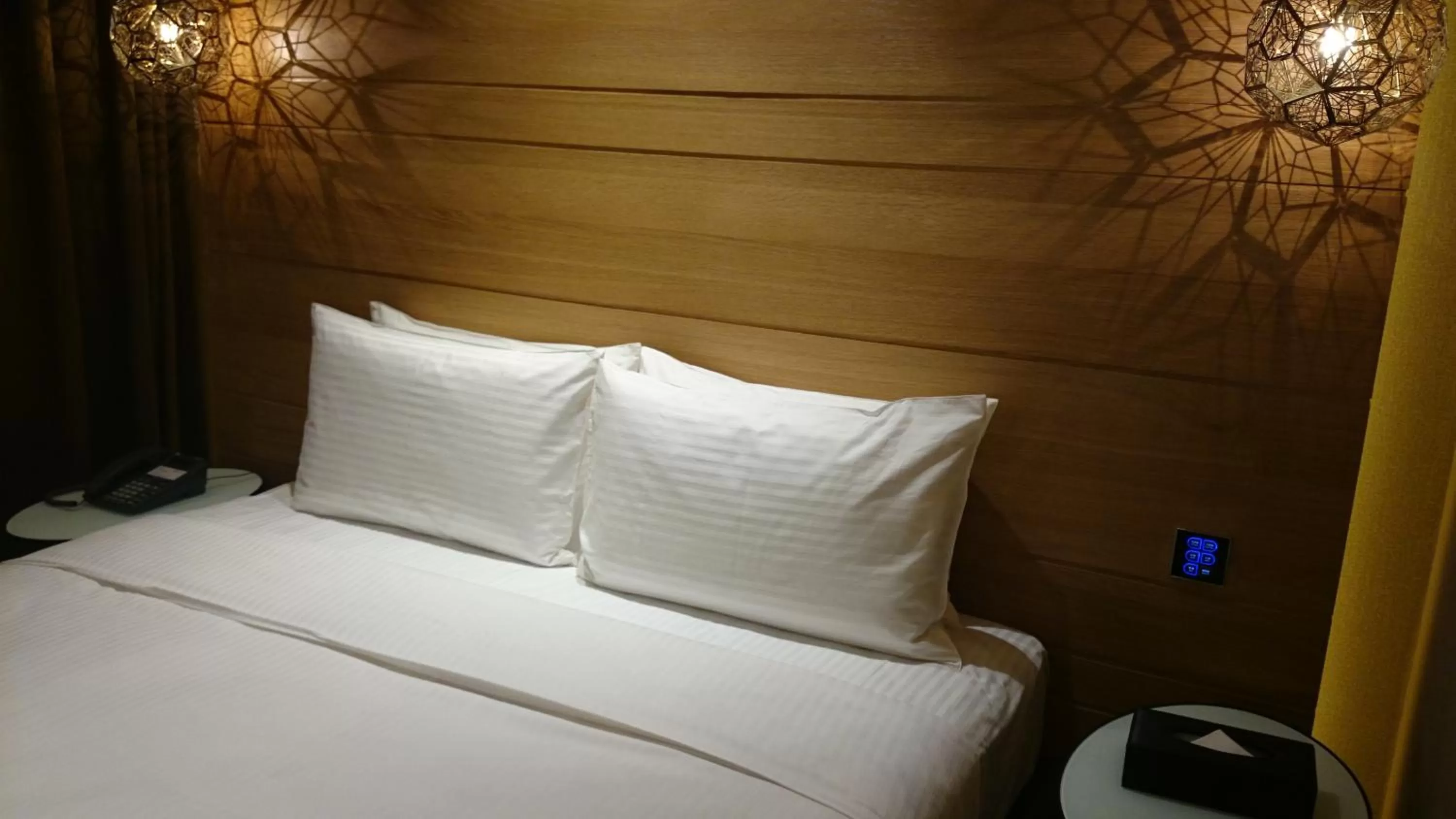 Bed in The Cloud Hotel