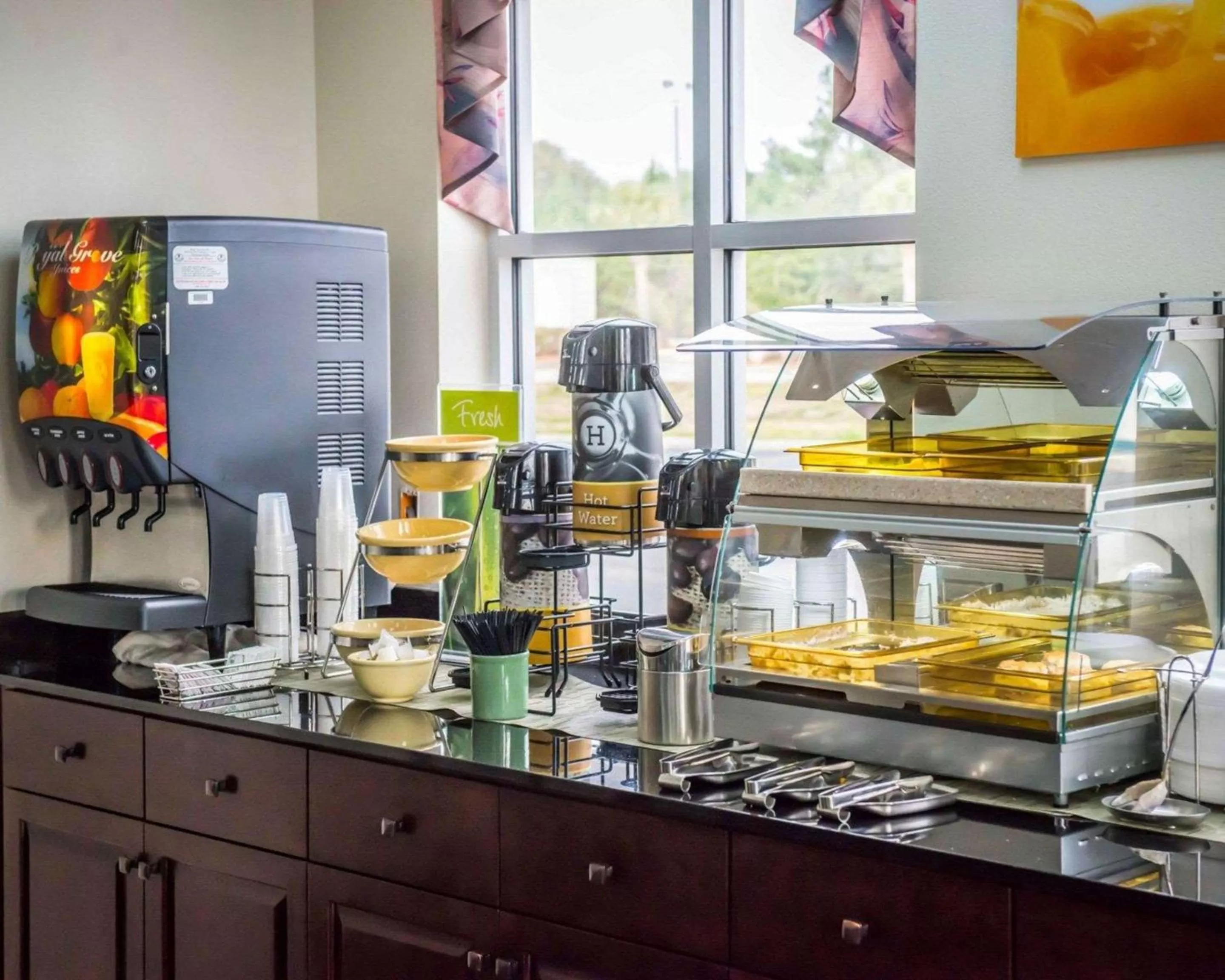 Restaurant/places to eat in Quality Inn Chipley I-10 at Exit 120