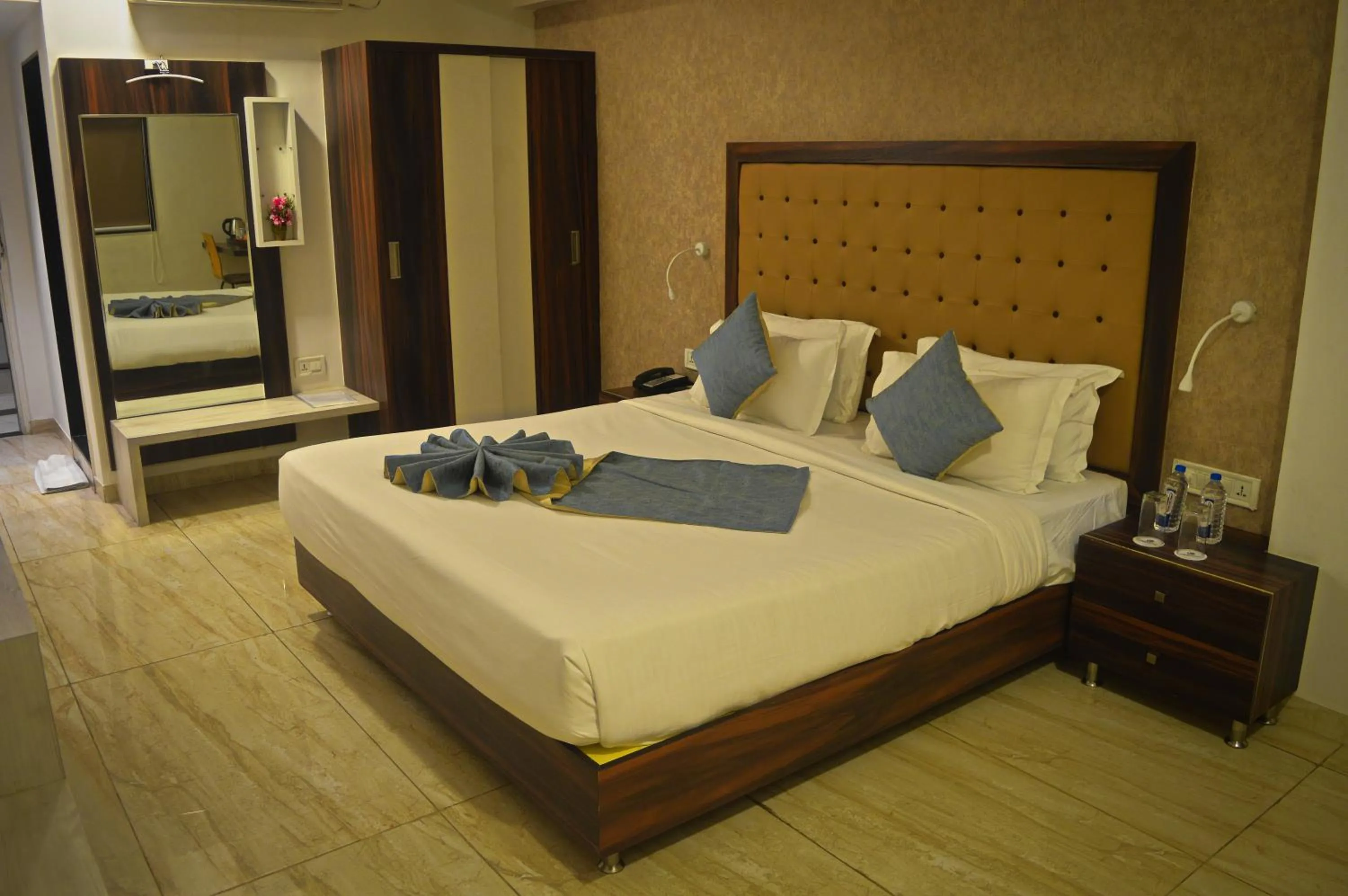 Bed in Click Hotel by Suba, Jamnagar