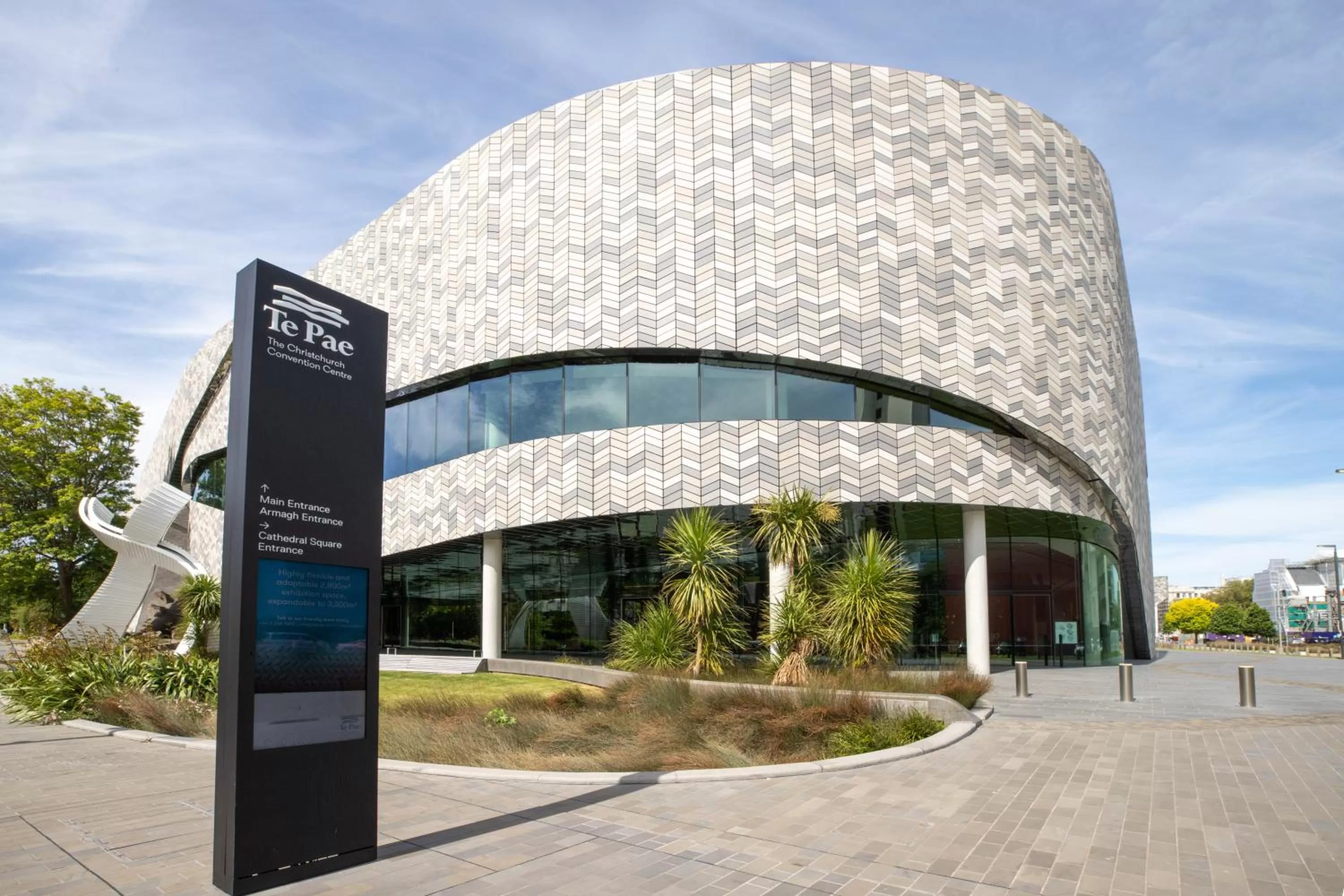 Nearby landmark in Hotel 115