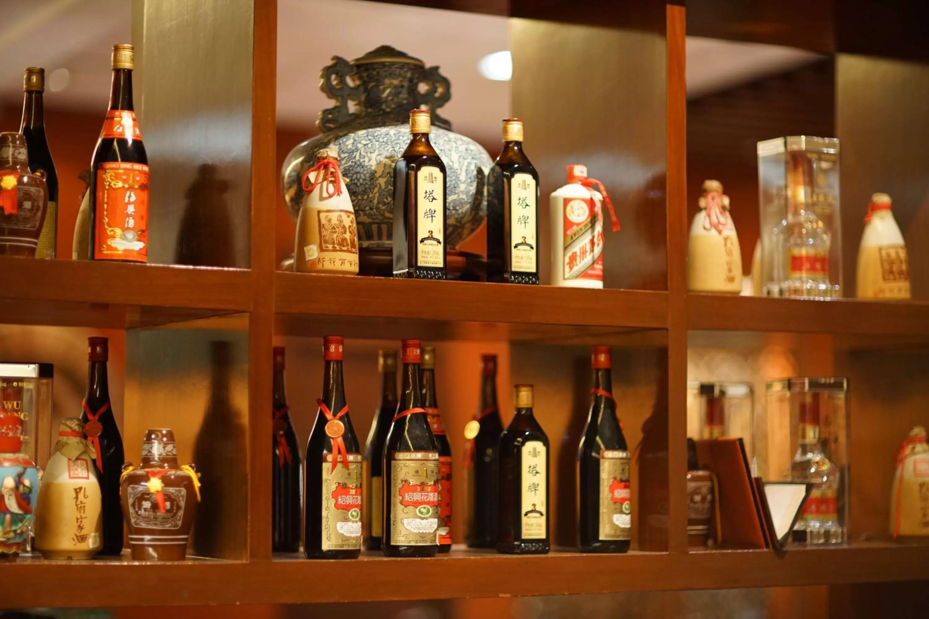 Restaurant/places to eat in Shangri-La Mactan, Cebu