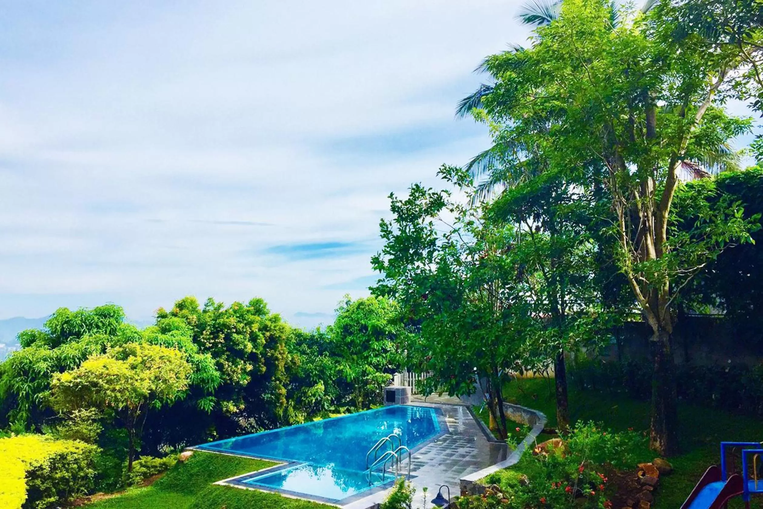 Pool view in The Kandyan Villa