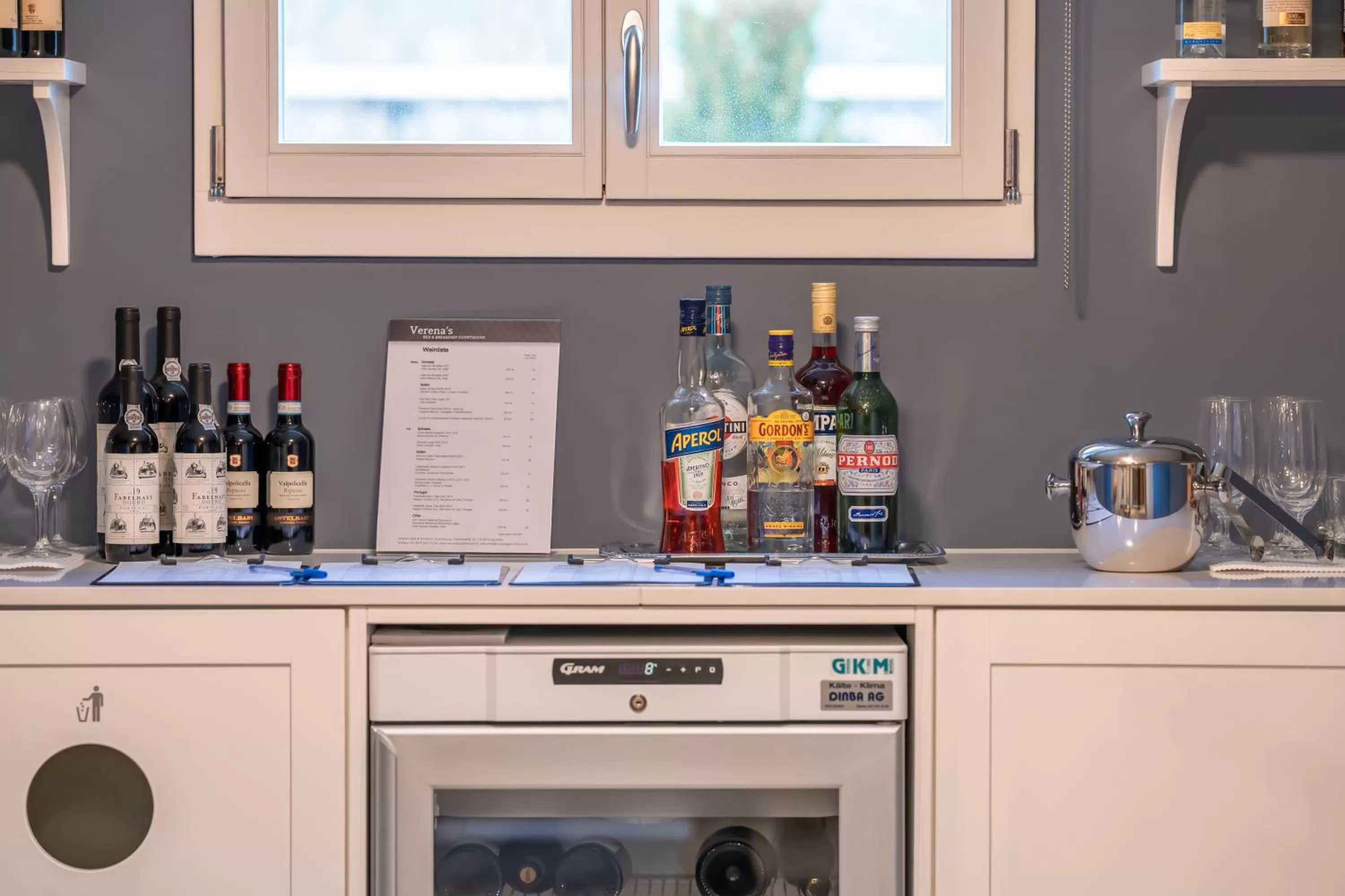 Decorative detail in Verena's Boutique Villa au lac