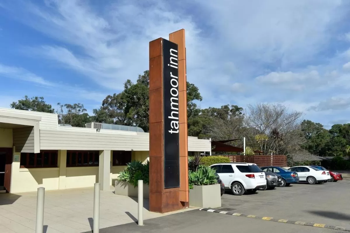 Tahmoor Inn