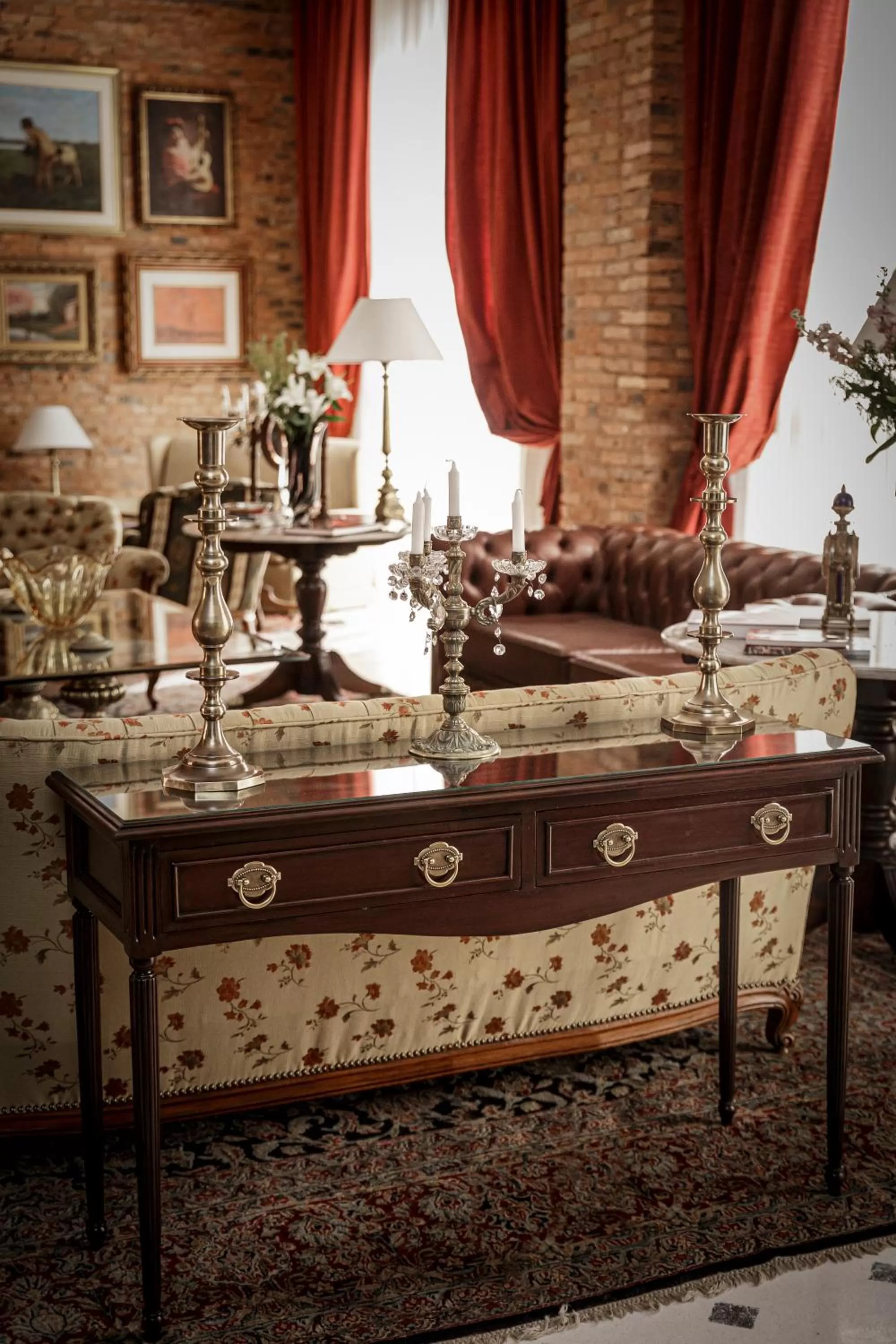 Decorative detail in Nino Hotel Boutique