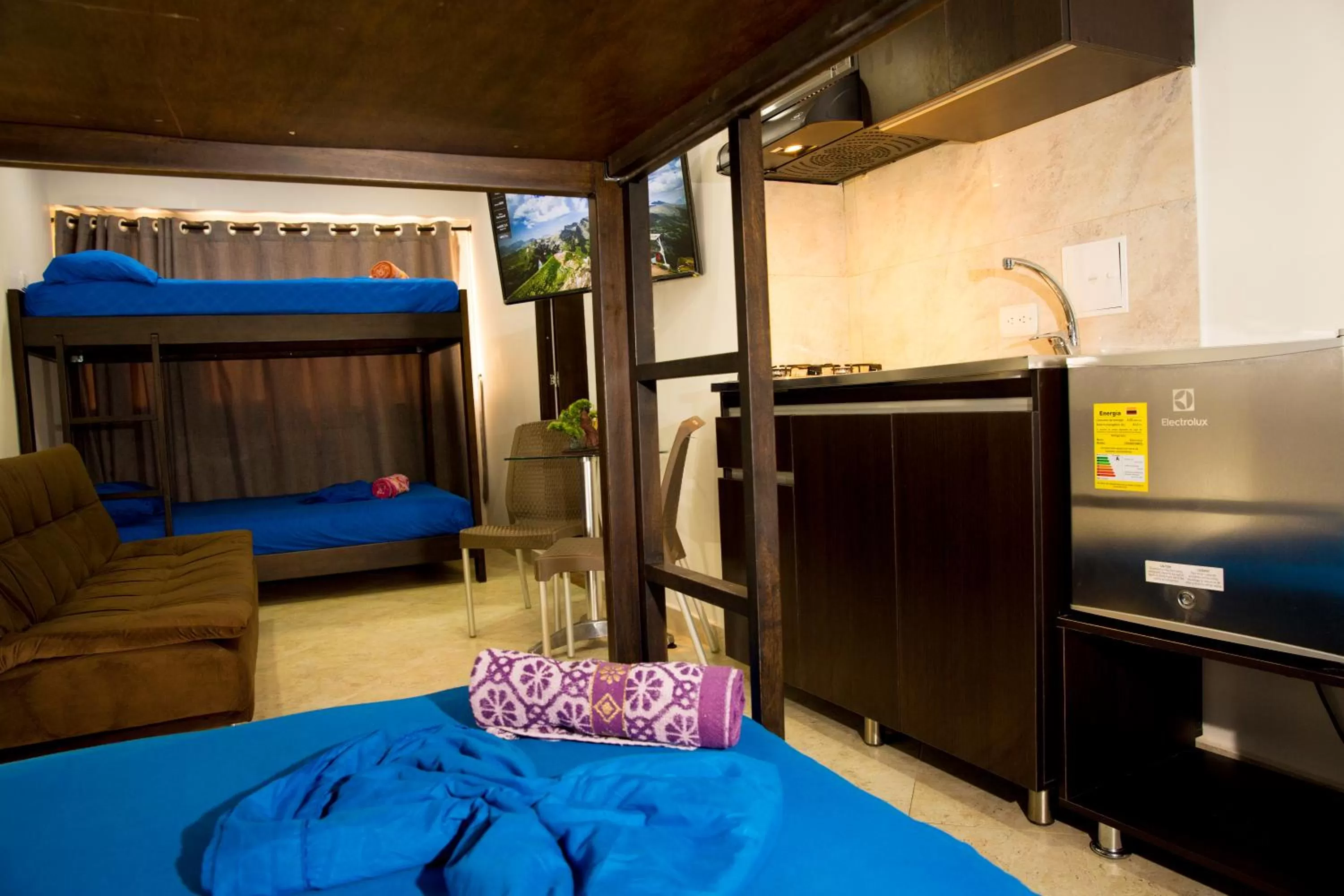 Photo of the whole room, Bed in Hollywood Beach Suite