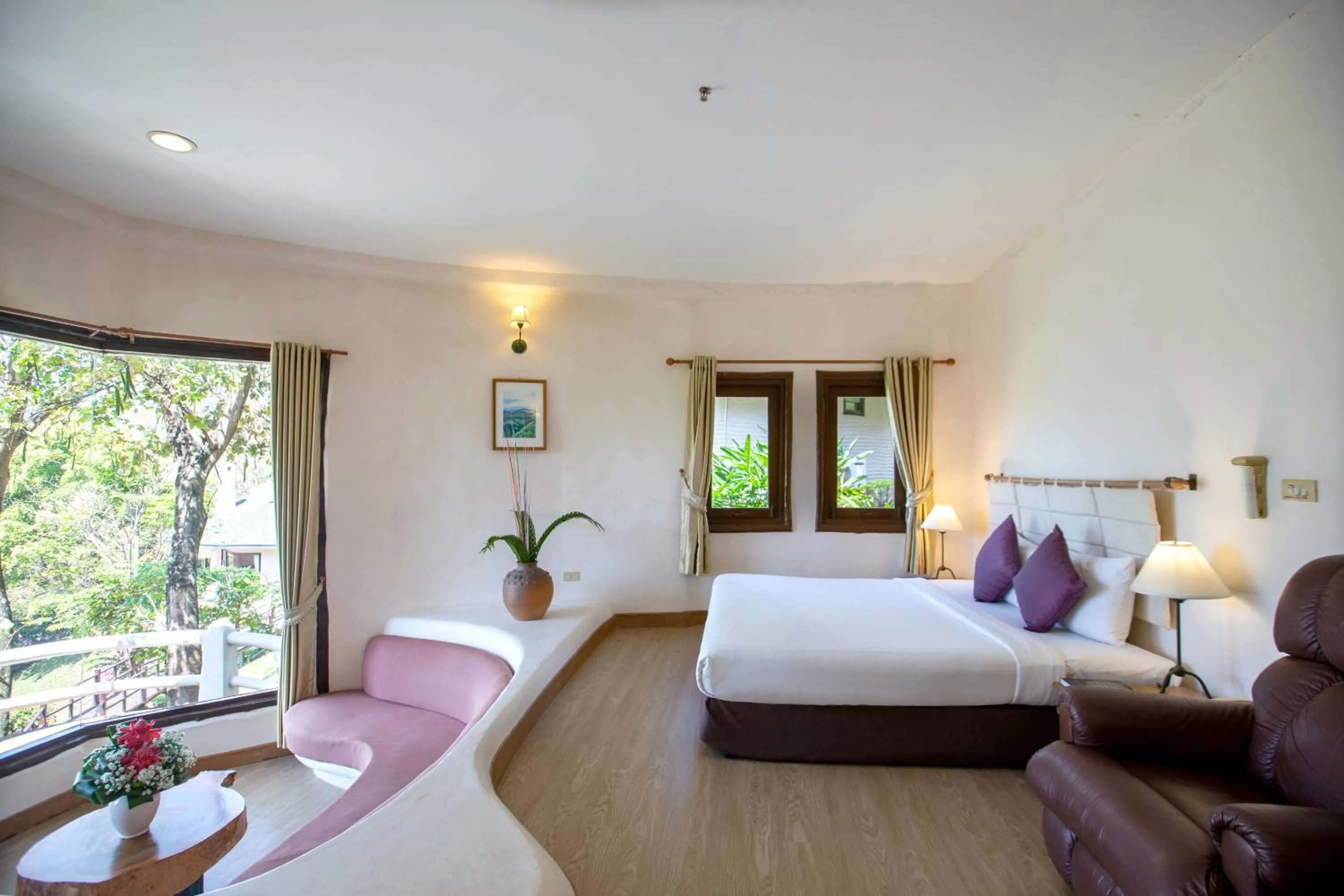 Bed in Imperial Phukaew Hill Resort