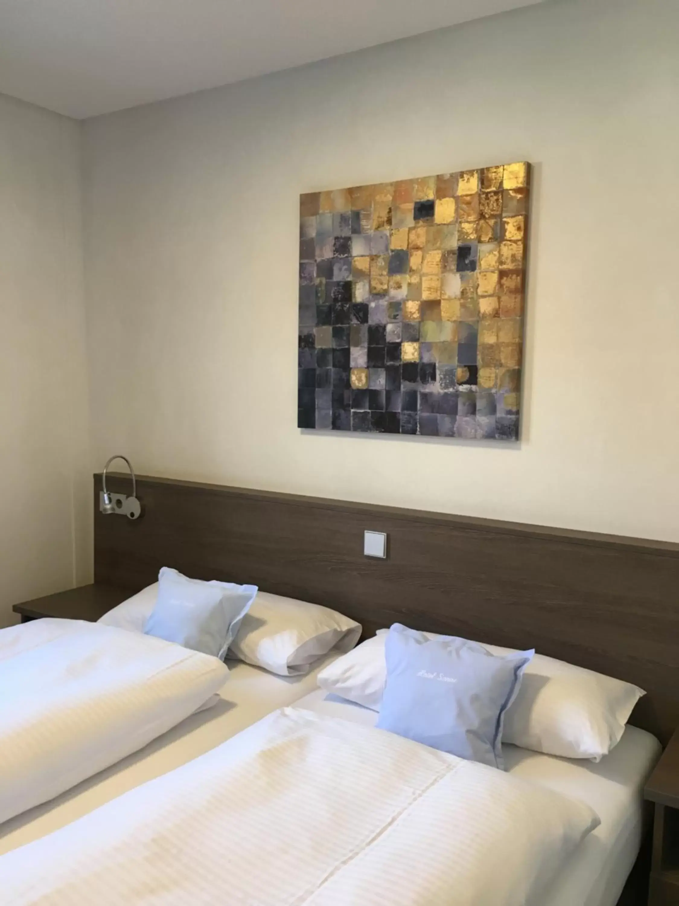 Double Room with Private Bathroom - single occupancy in Gästehaus zur Sonne Double Room with Private Bathroom - single occupancy in Gästehaus zur Sonne