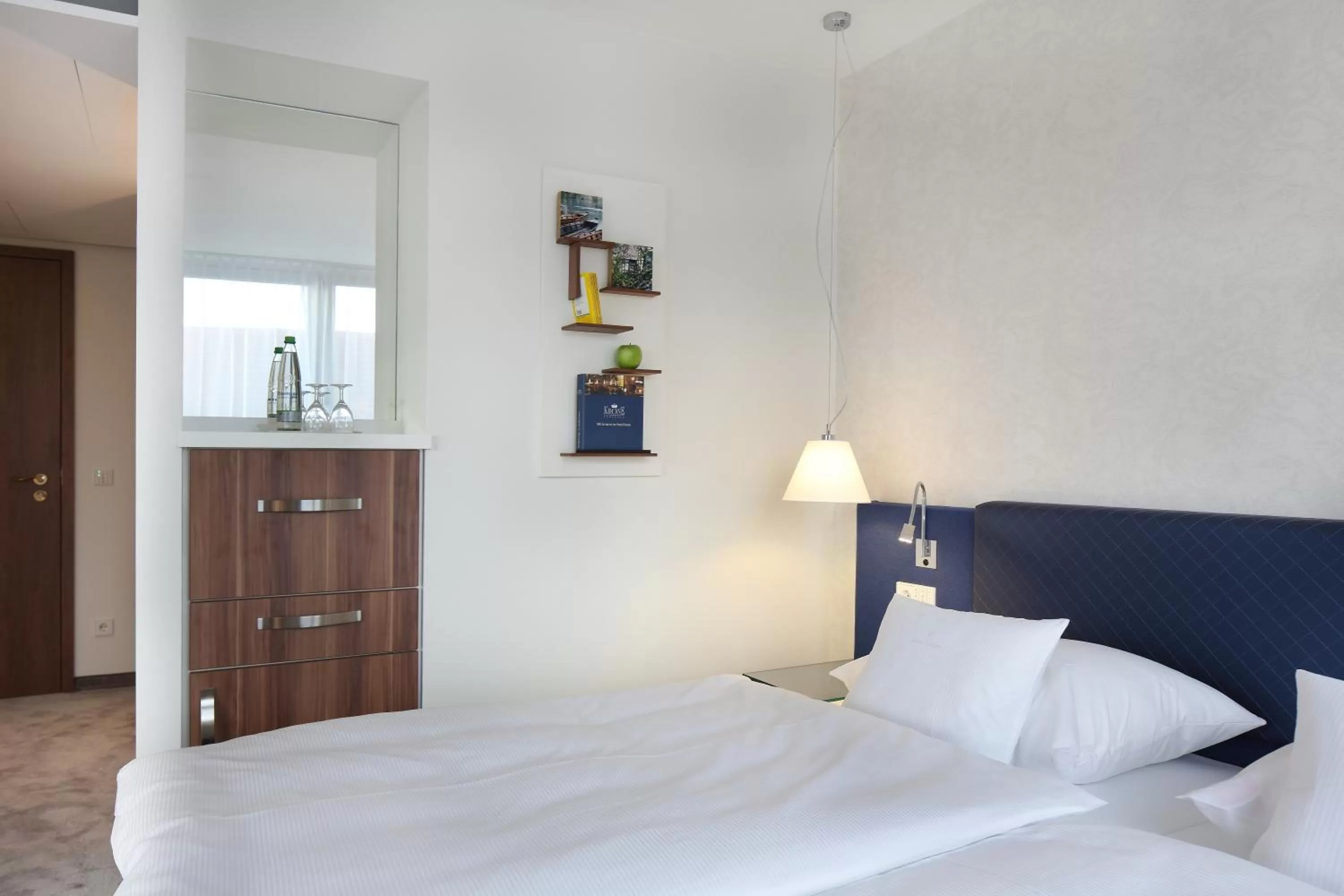 Photo of the whole room, Bed in Hotel Krone ****S