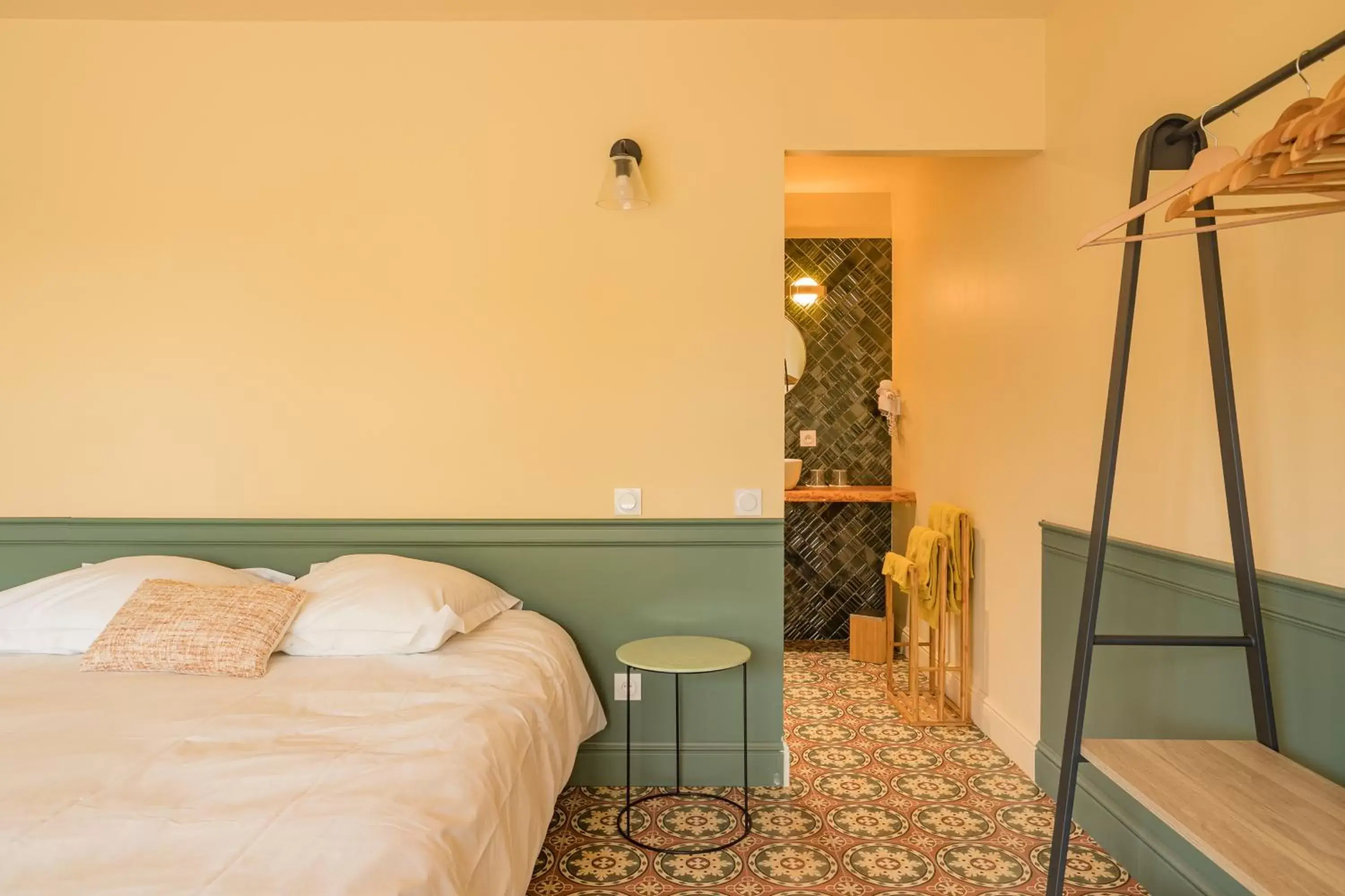 Double or Twin Room - Disability Access in Chambres d'hôtes - Domaine de Cristia Double or Twin Room - Disability Access in Chambres d'hôtes - Domaine de Cristia