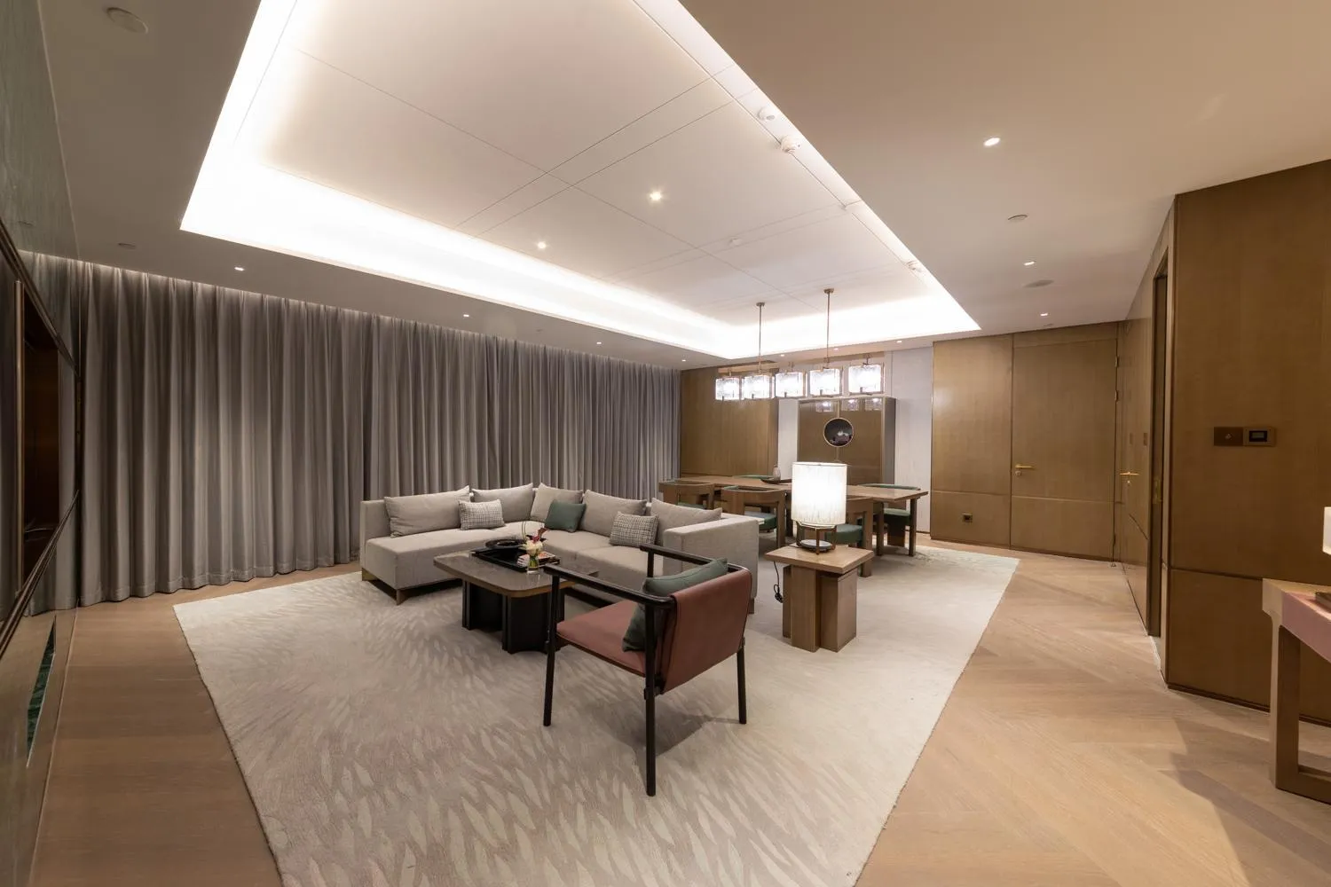 Living room in HUALUXE Xi'an Chanba by IHG-西安浐灞华邑酒店-Near Xi'an International Convention Exhibition Center and Shopping mall and The Romantic show of Xi'an-Free Luggage Storage-English Service