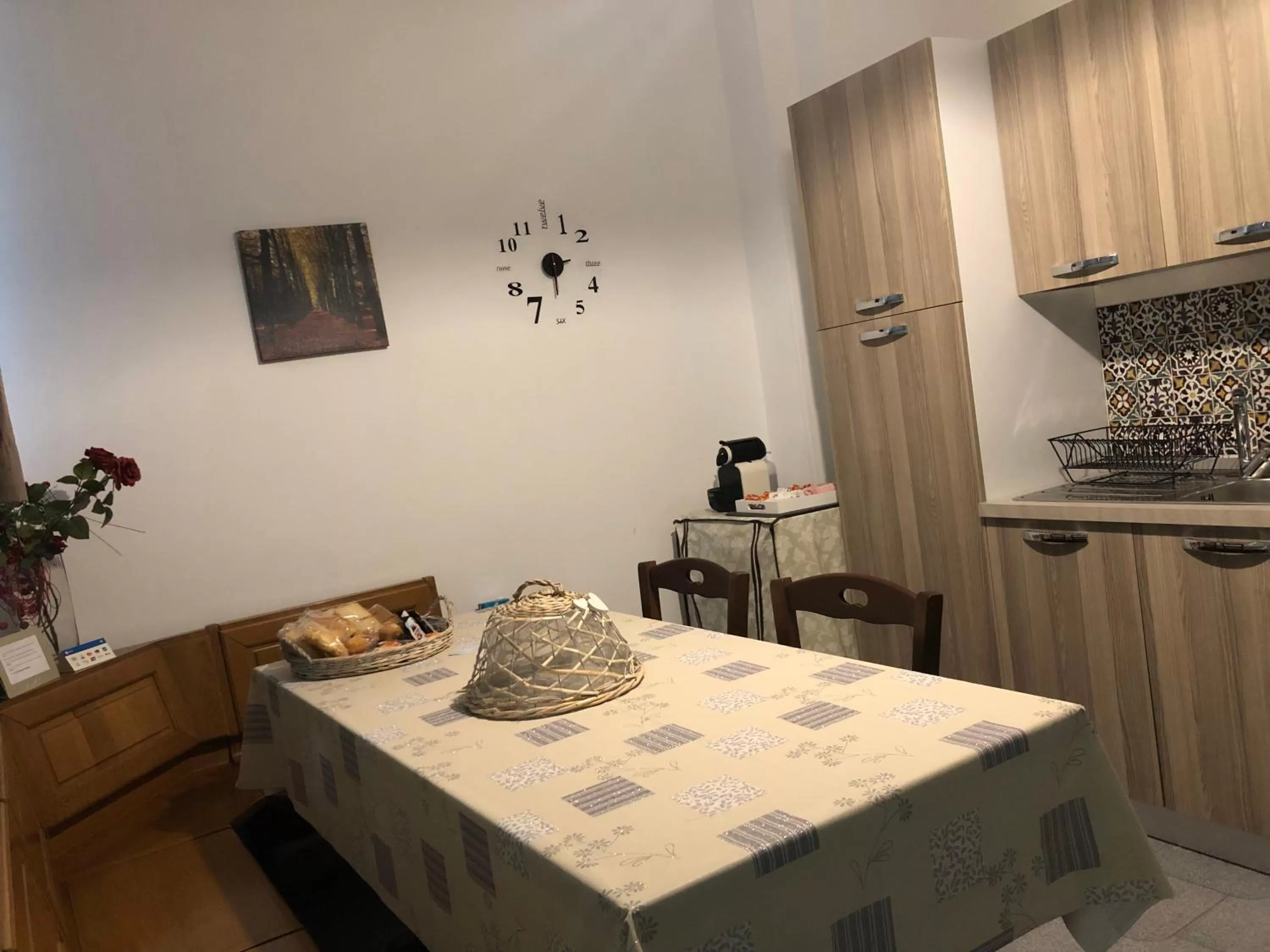 Dining Area in Domus Narciso Gallery