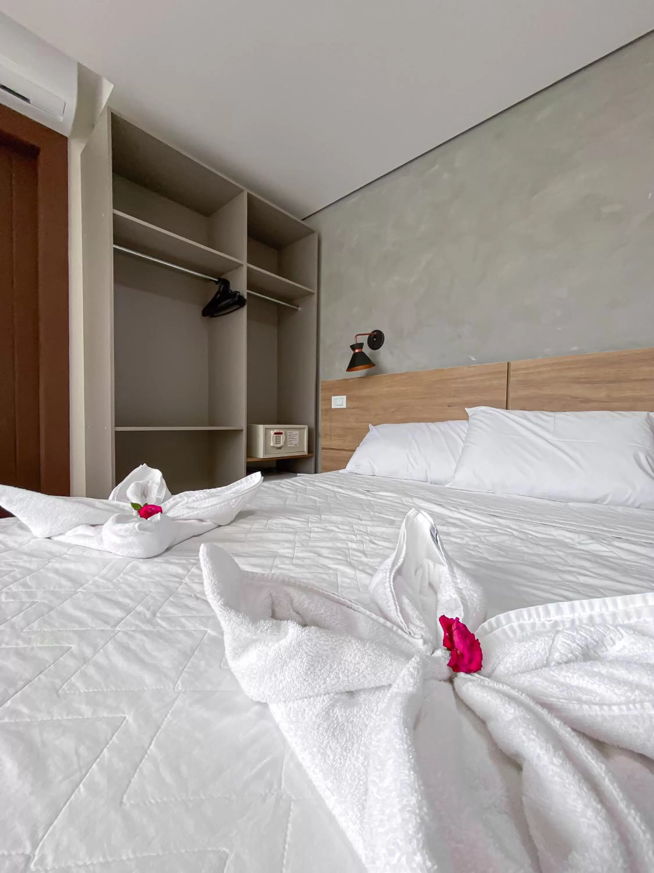 Bed in Bosque do Porto Praia Hotel