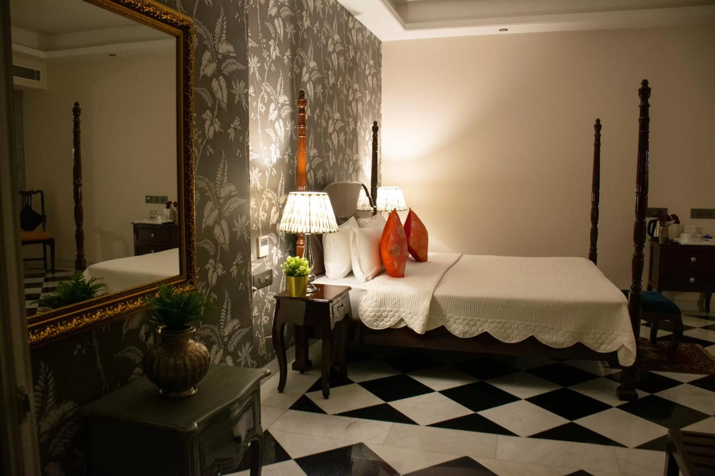 Bed in Dileep Kothi - A Royal Boutique Luxury Suites in Jaipur