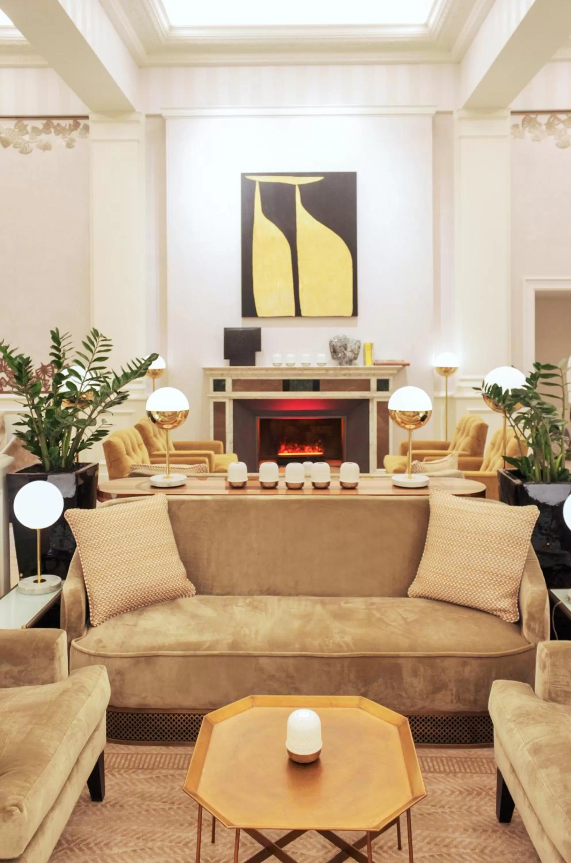 Lounge or bar in Sofitel Le Scribe Paris Opera