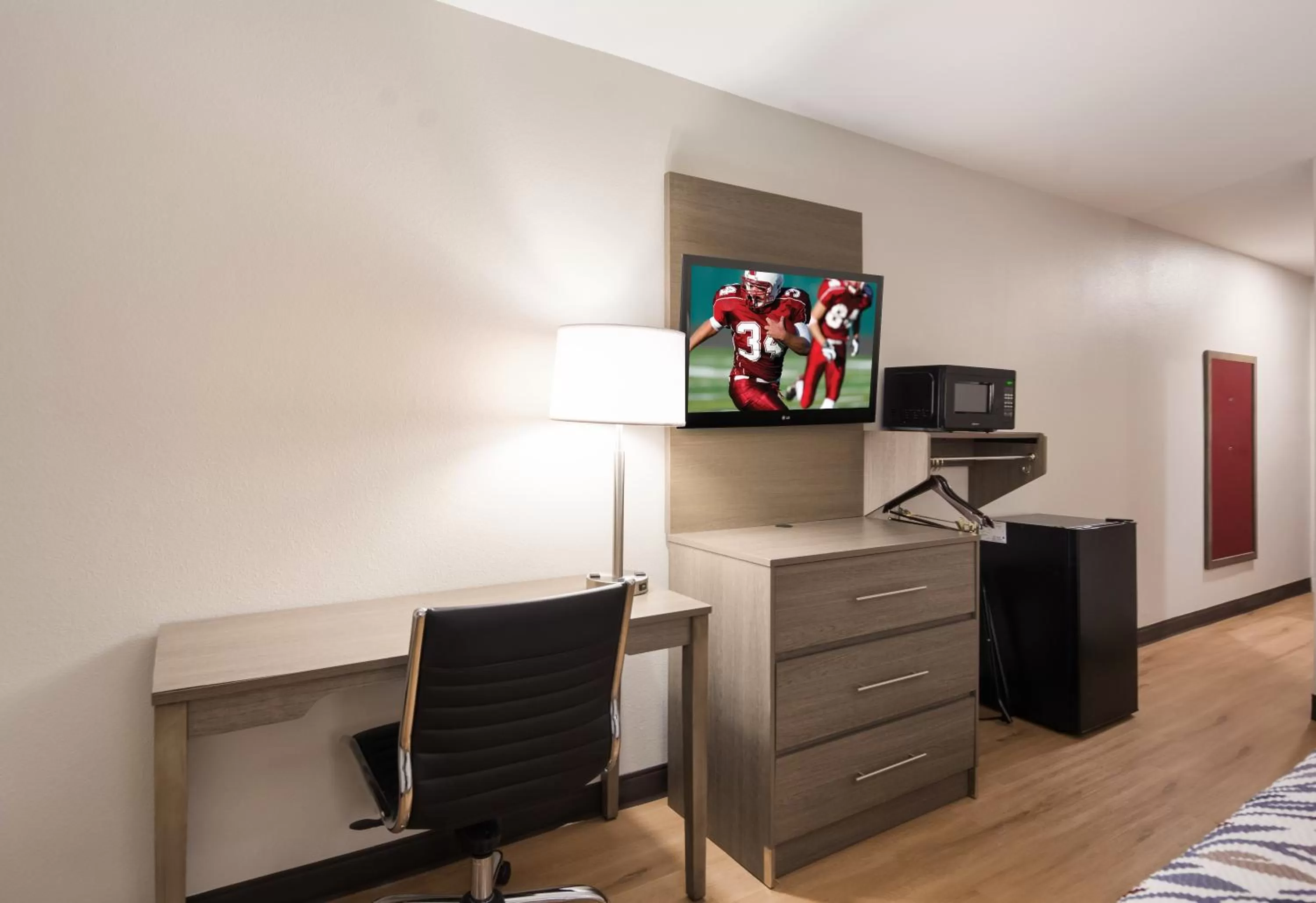 Photo of the whole room in Red Roof Inn Chester