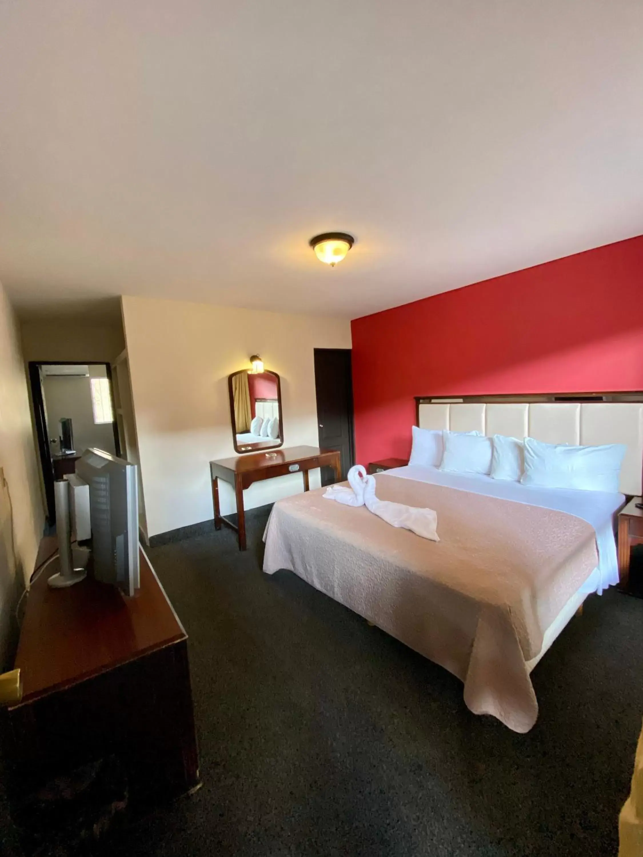 King Room in Hotel Los Altos King Room in Hotel Los Altos