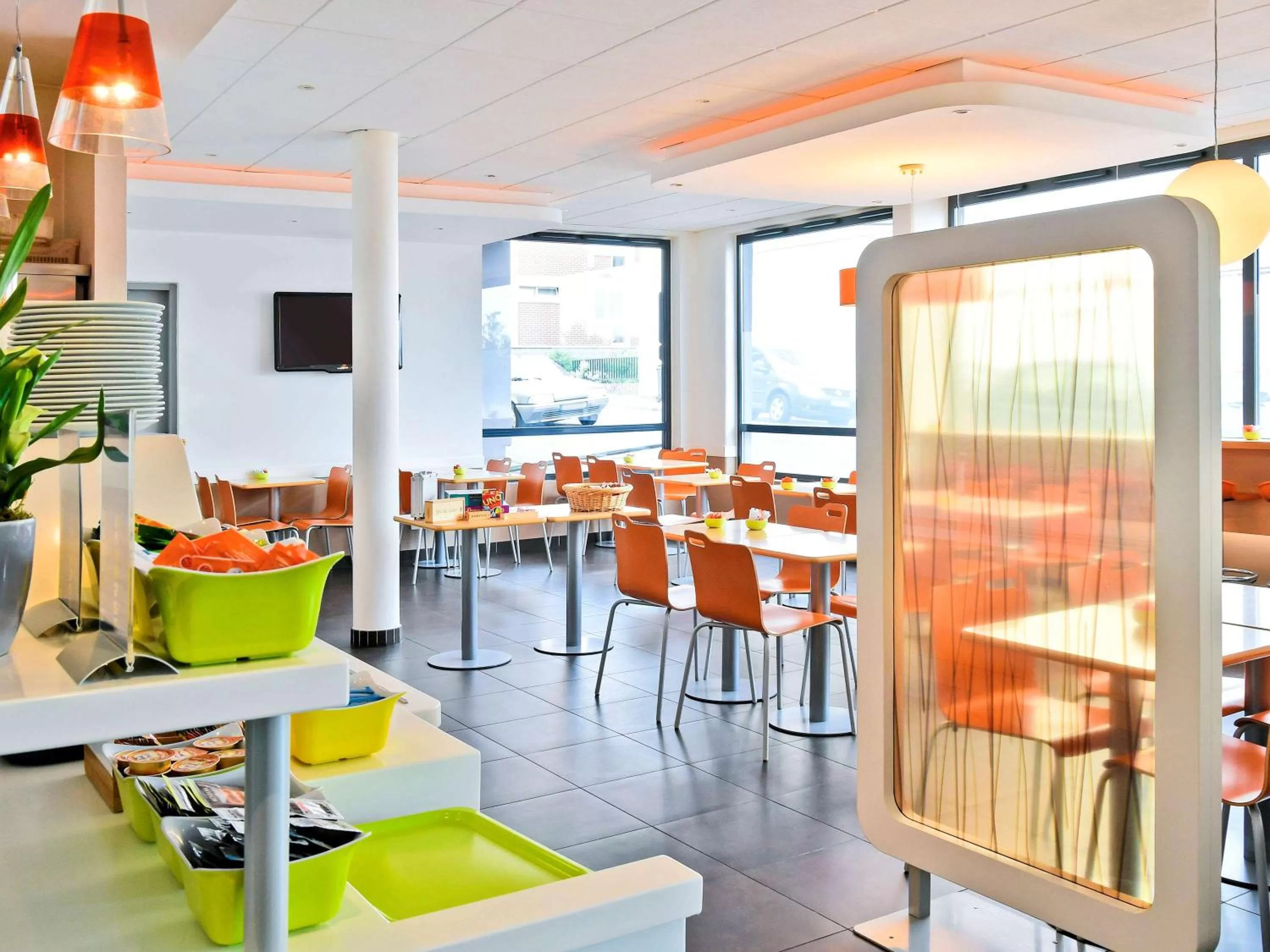 On site in ibis budget Saint-Quentin Centre Gare