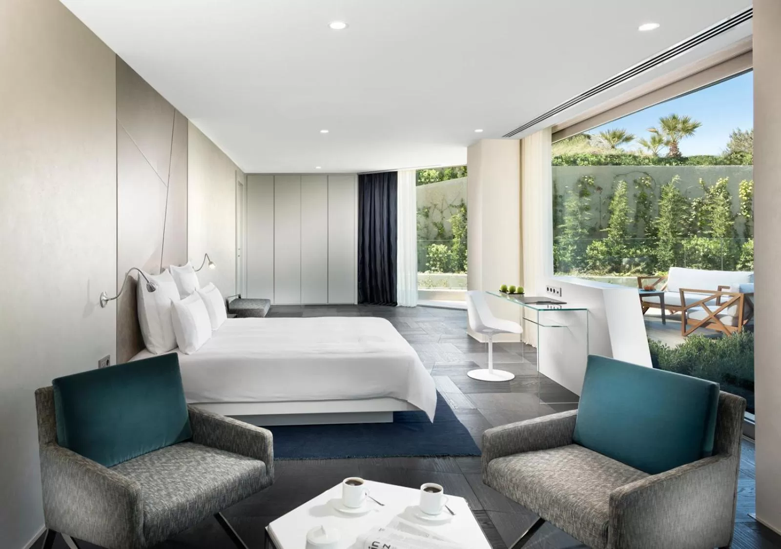 Photo of the whole room, Bed in Swissôtel Resort Bodrum Beach