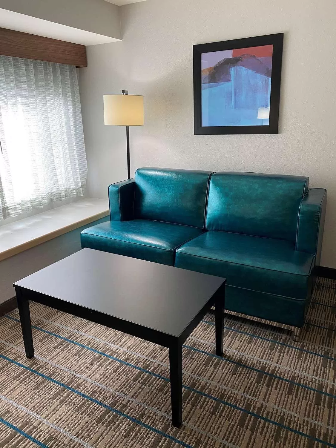 Seating area in Best Western Brigham City Inn & Suites