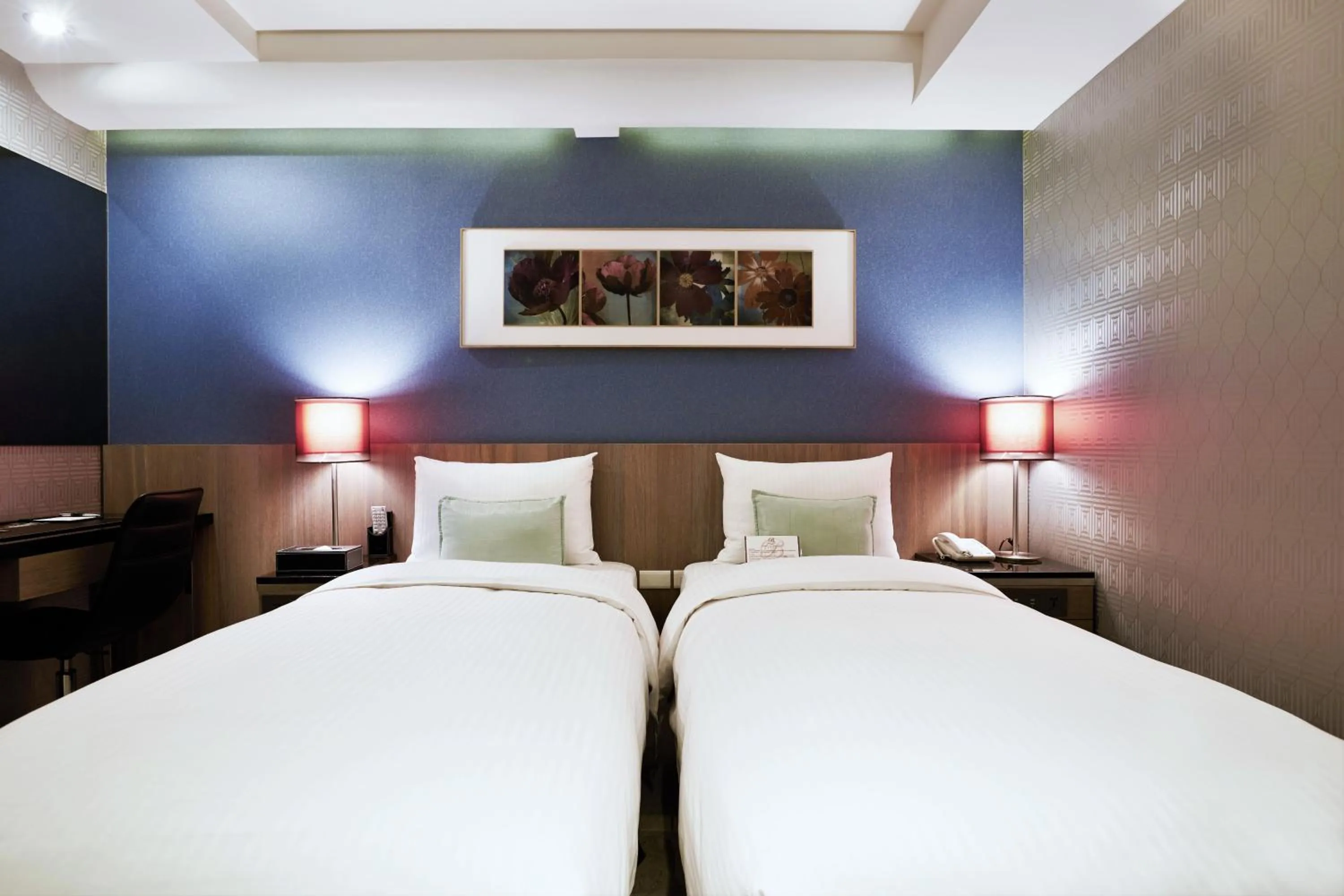 Bedroom, Bed in Beauty Hotels Taipei - Hotel Bfun