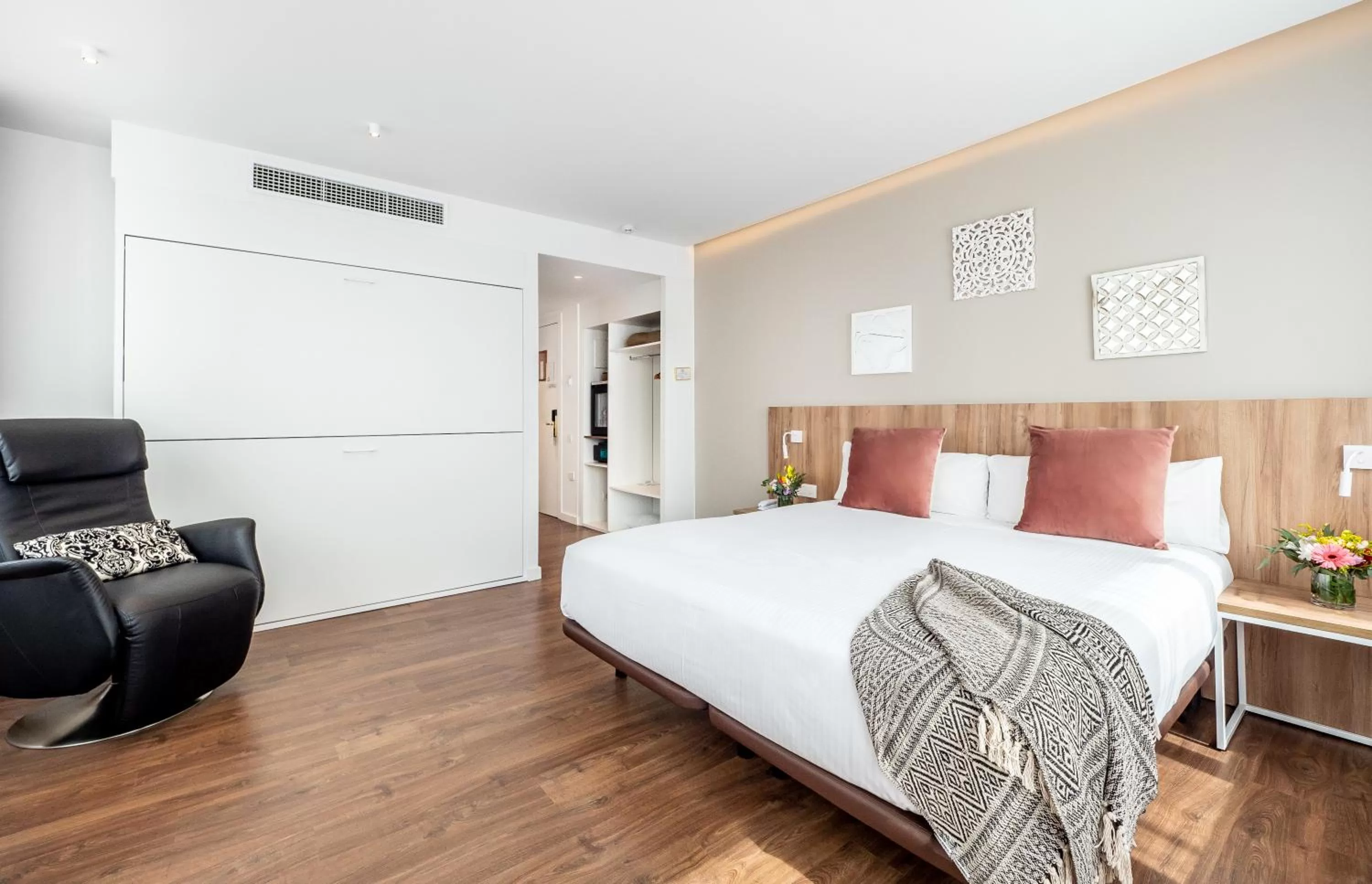 Bed in Vilana Hotel Boutique