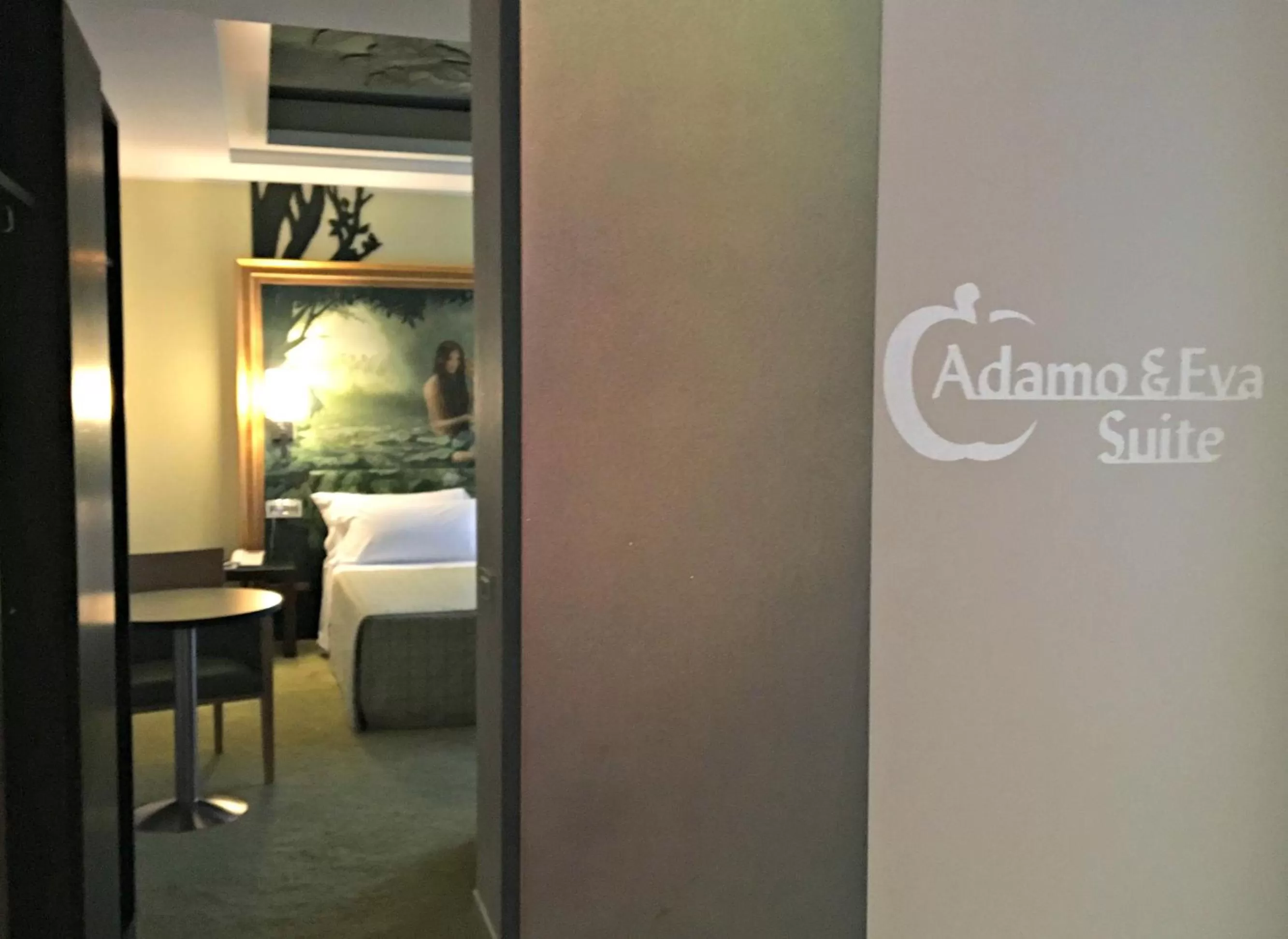 Decorative detail in Guglielmotel