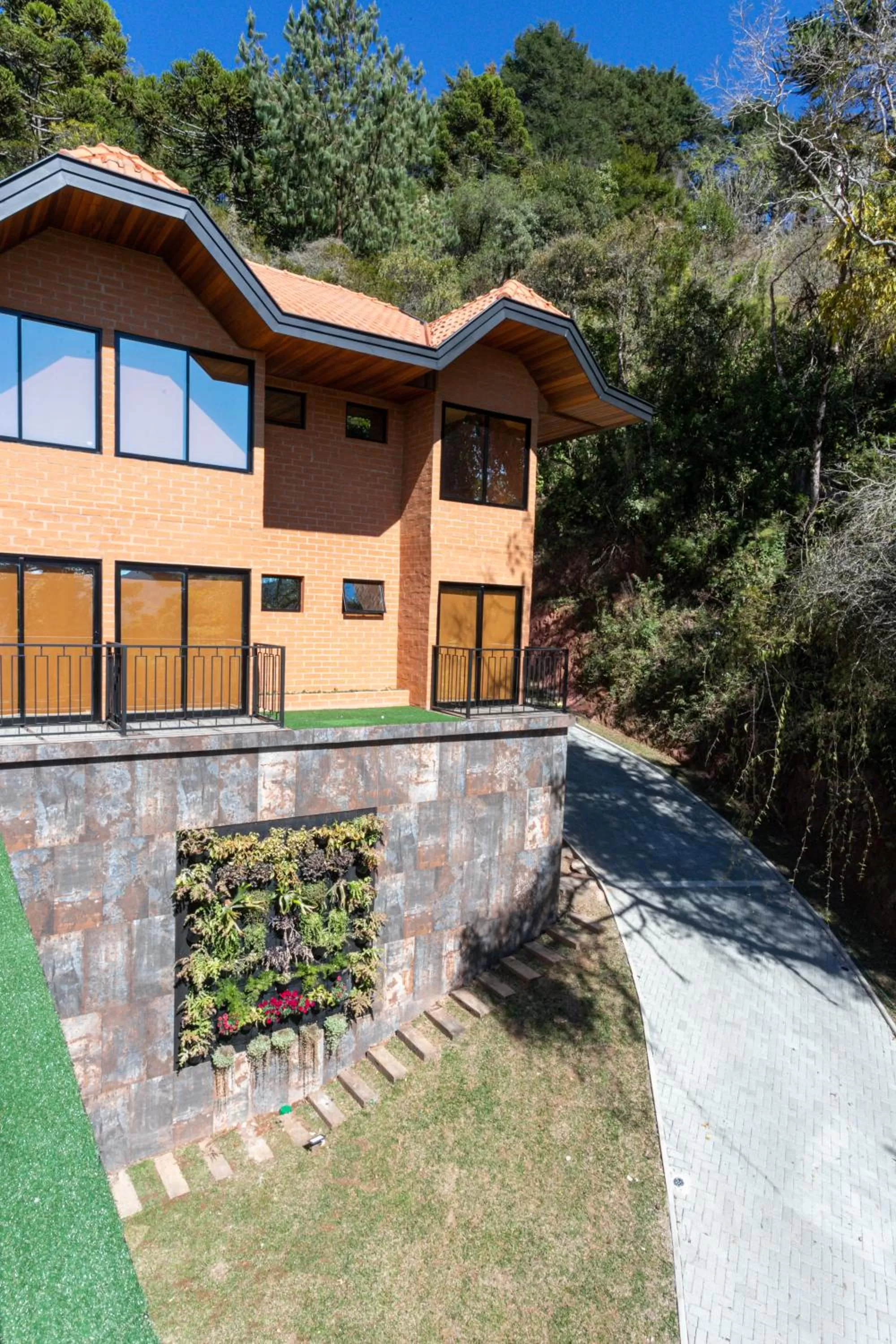 Property building in DOM Hotel