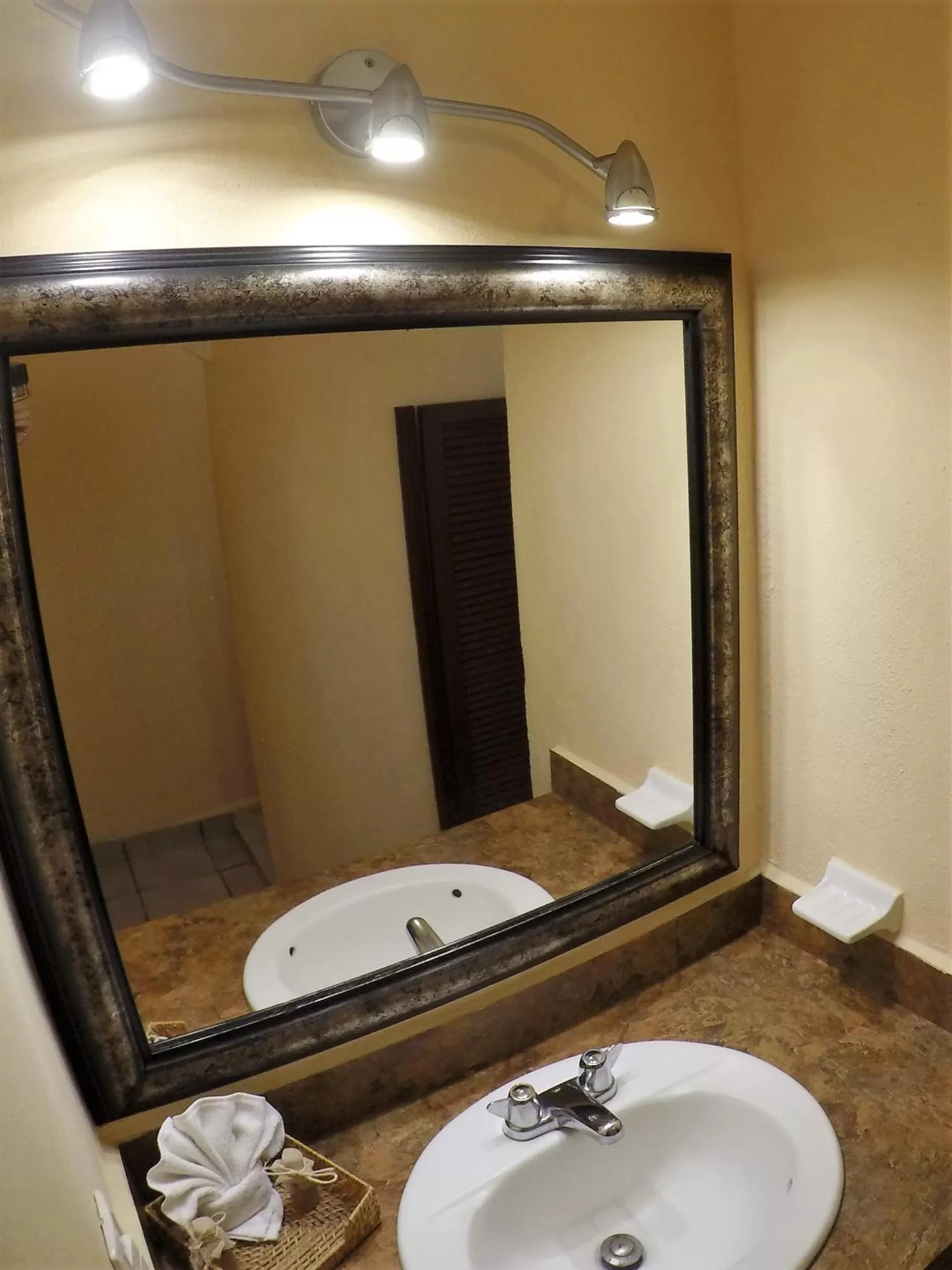 Bathroom in Hotel LunaSol