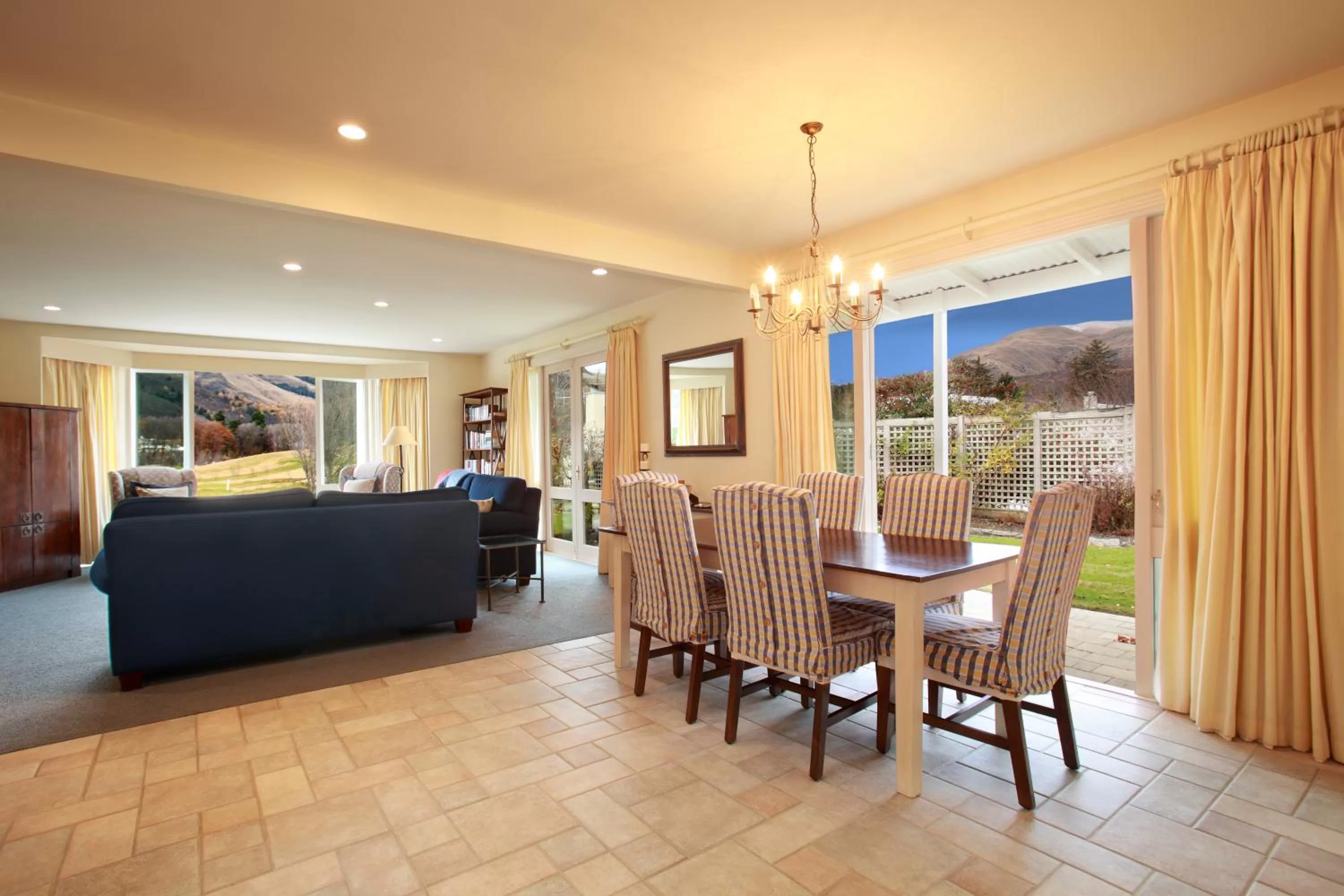 Dining area in Millbrook Resort