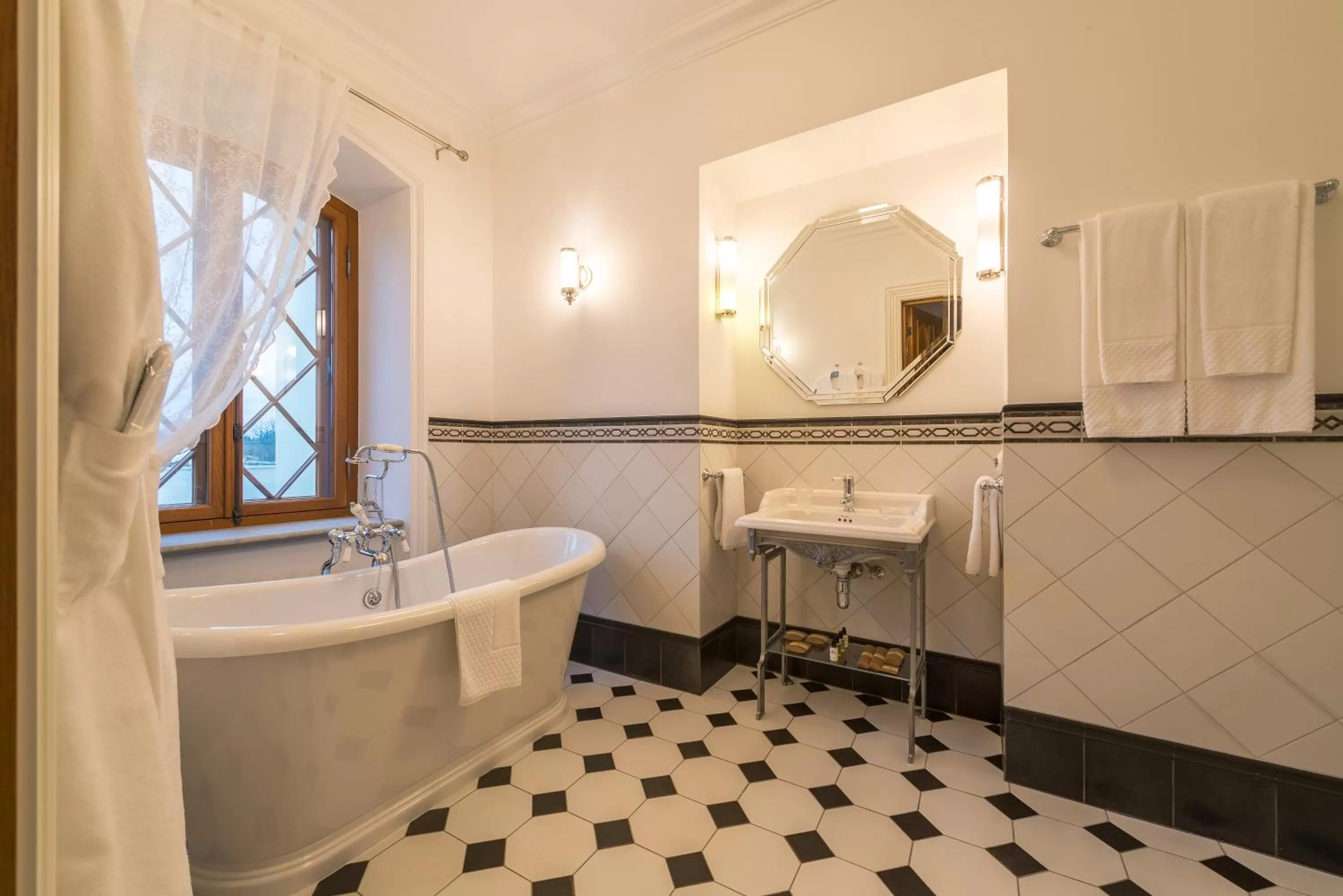 Shower, Bathroom in Schloss Fall, Keila-Joa