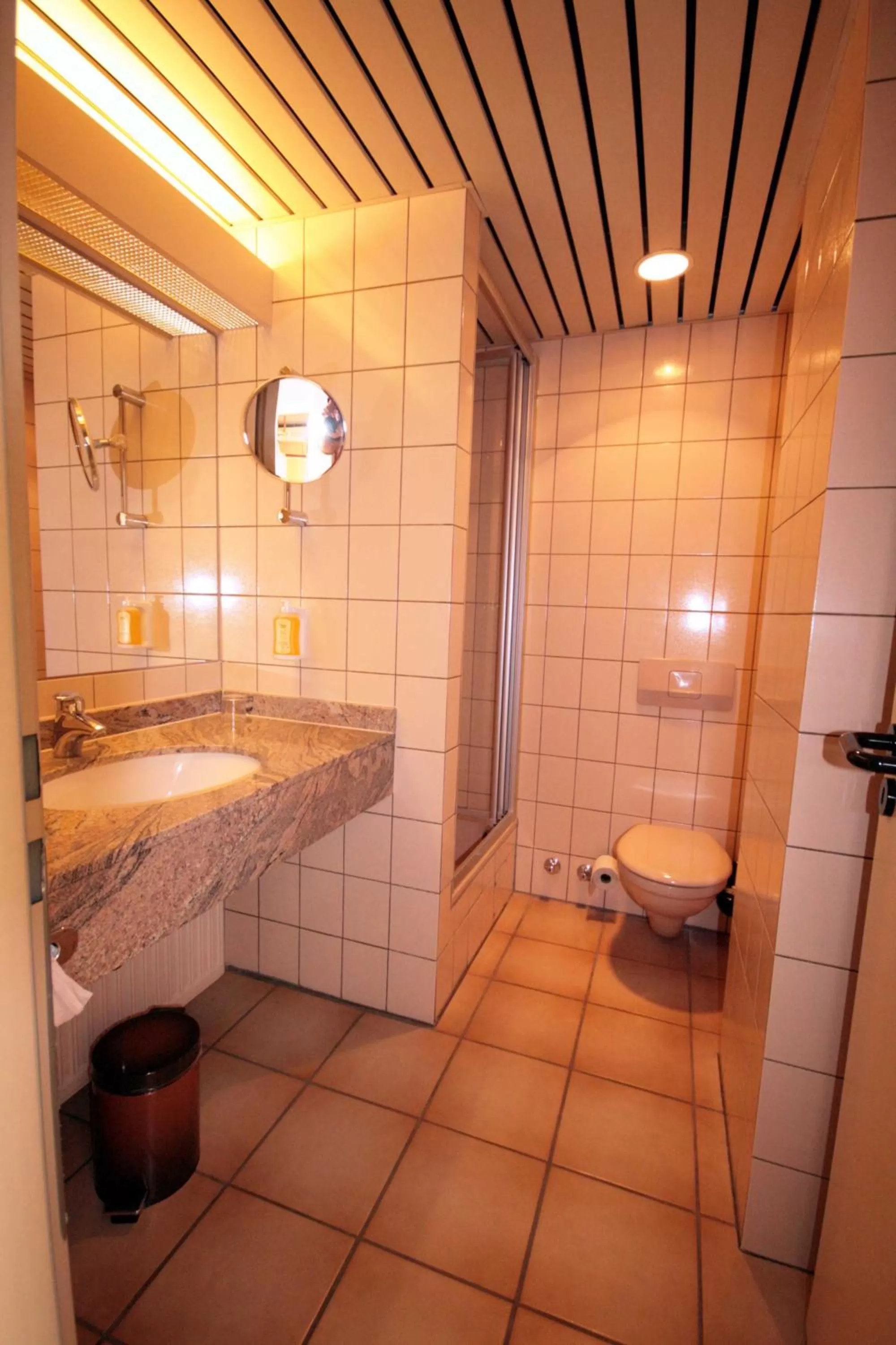 Bathroom in Montana Hotel Mönchengladbach