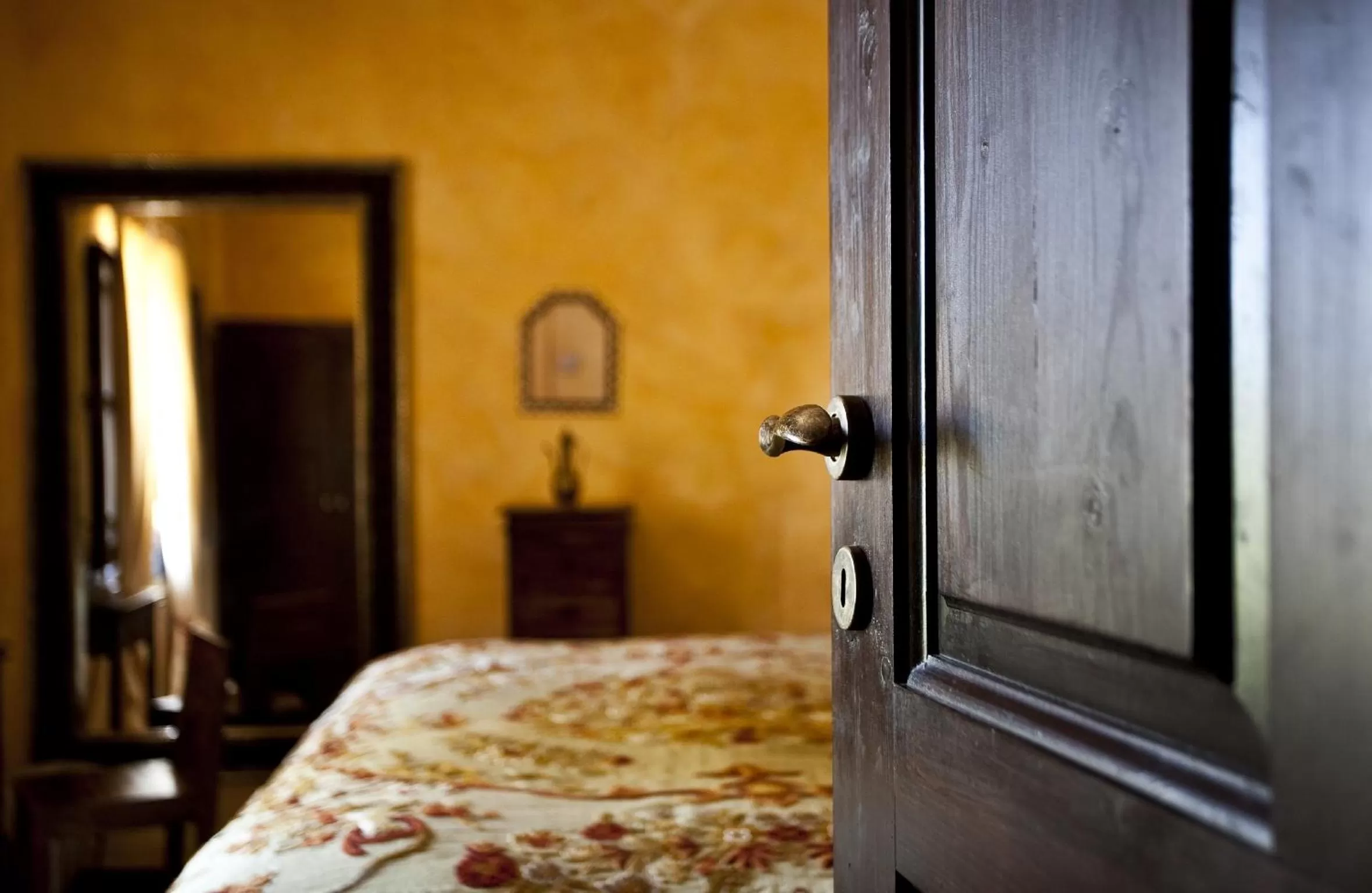 Bed in Spirit Of The Knights Boutique Hotel