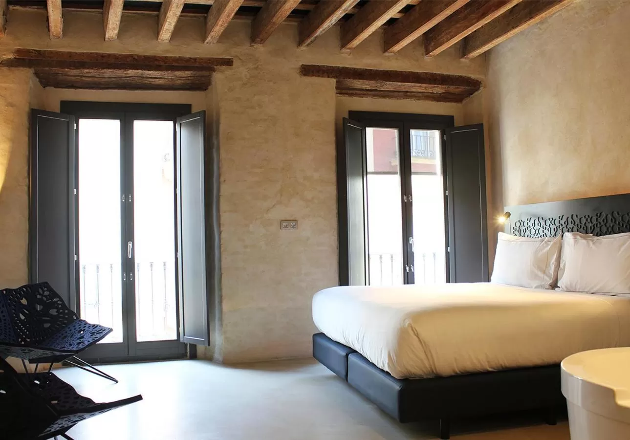 Bed in EME Catedral Mercer Hotel