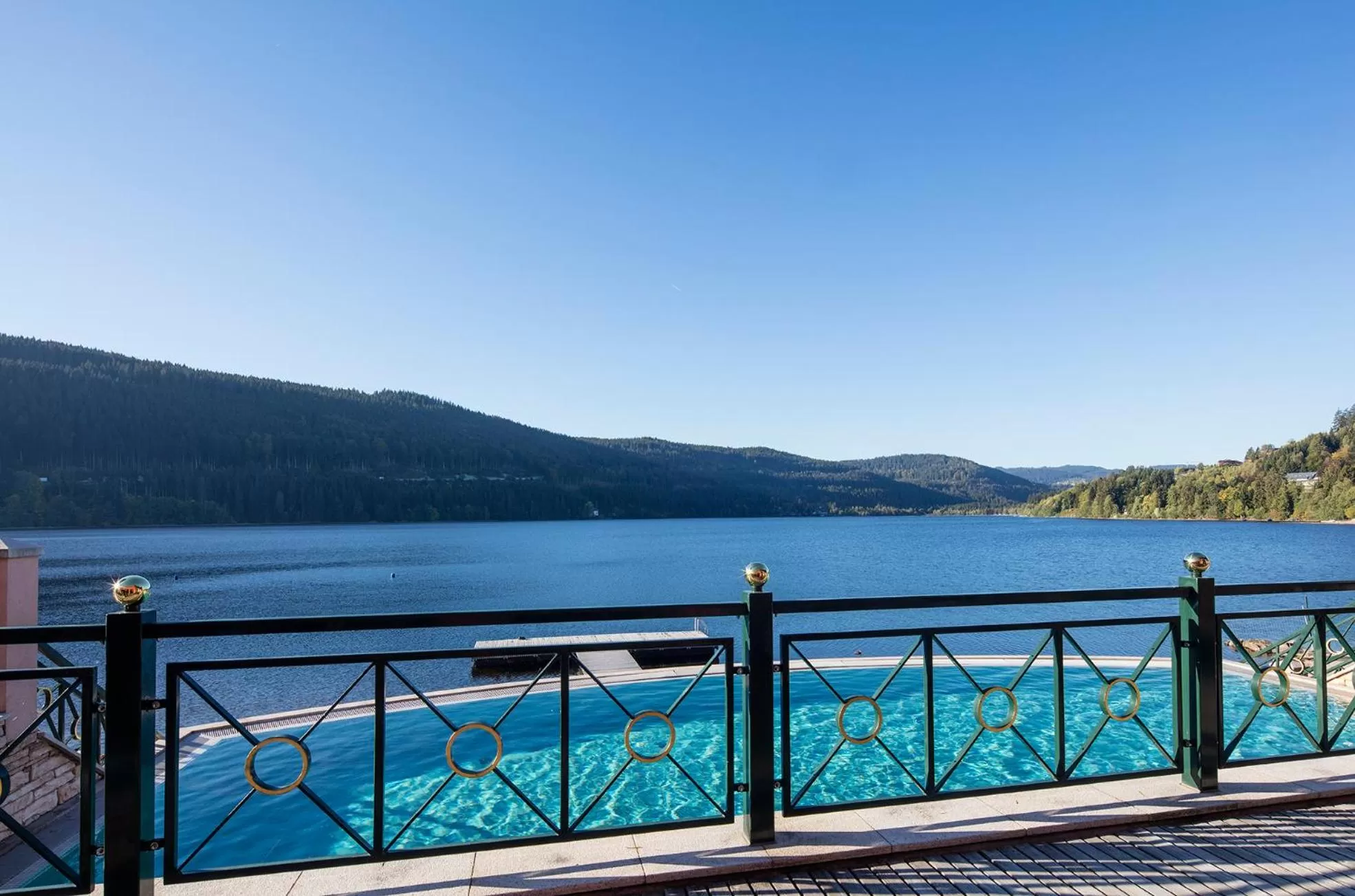Open Air Bath in Treschers Schwarzwald Hotel